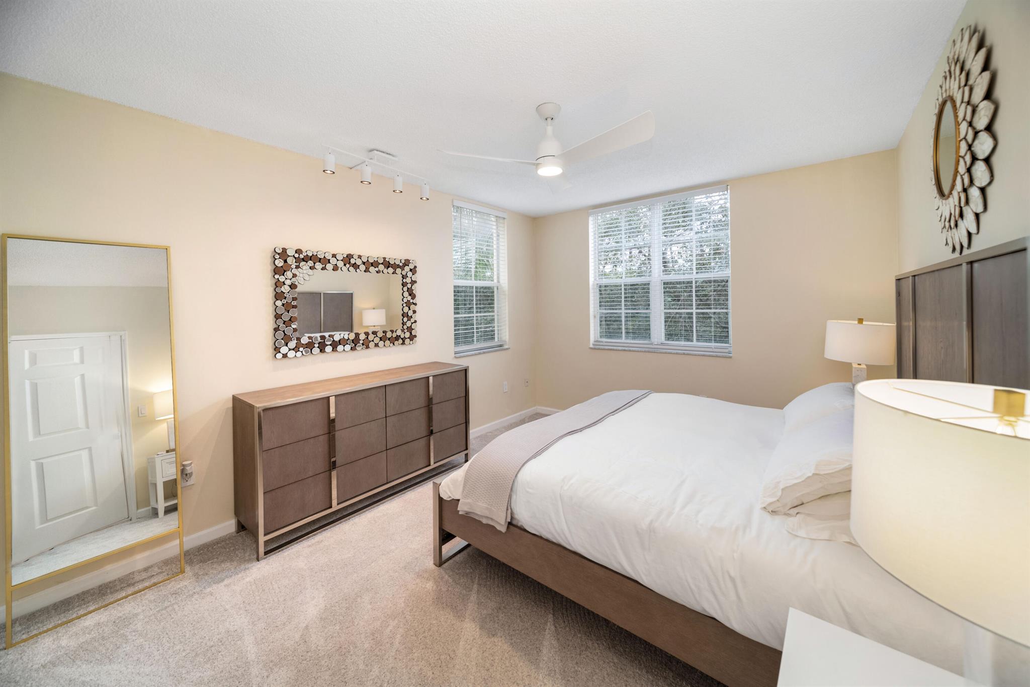 COURTYARDS IN CITYPLACE C - Residential Lease