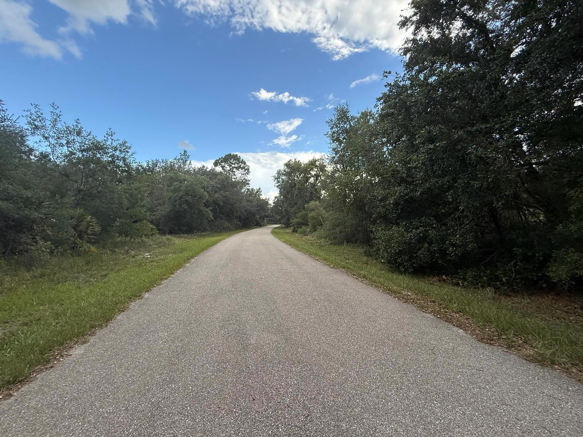 LEISURE LAKES SEC 04 - Land