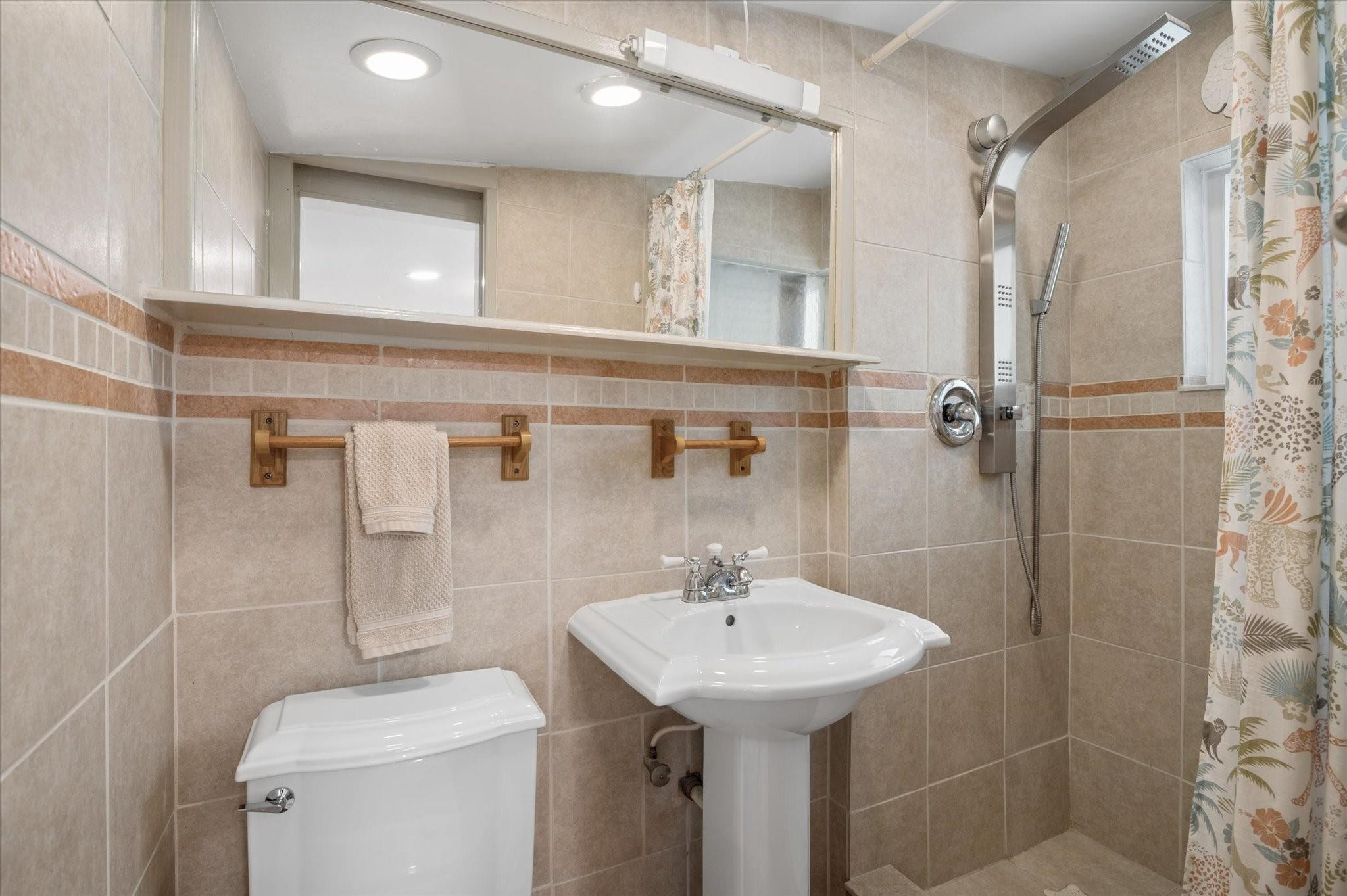 Sunrise 28-42 B - Residential