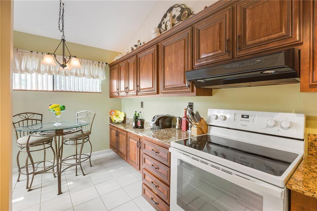 OMEGA VILLAS 1 CONDO - Residential Lease