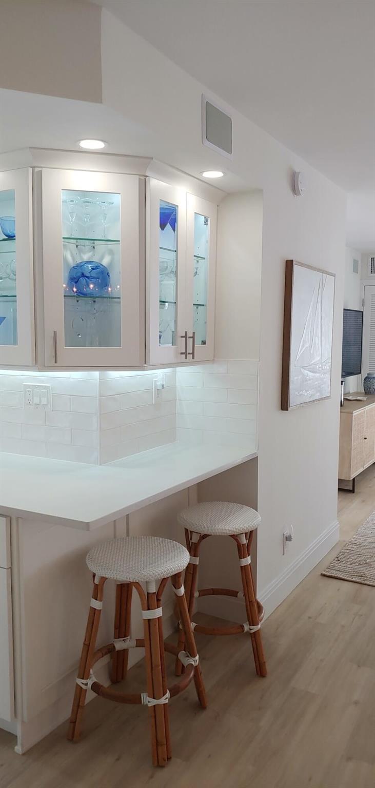 AMBASSADORS V NORTH CONDO - Residential Lease