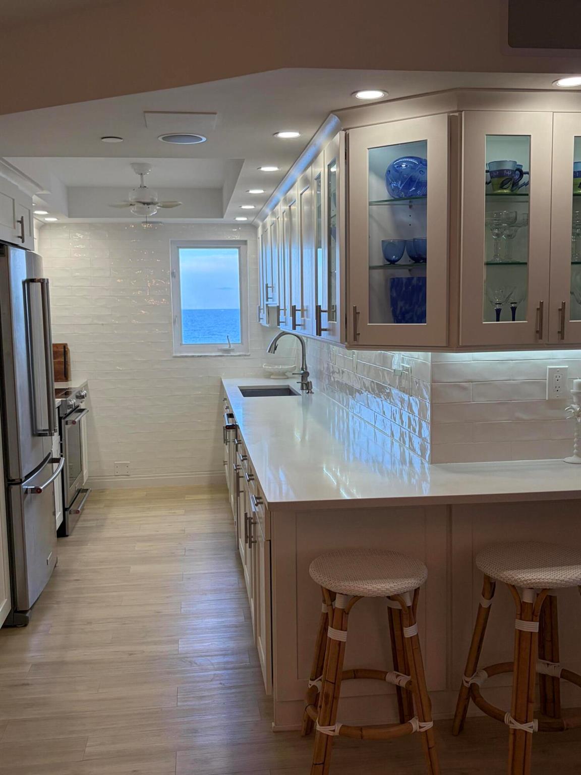 AMBASSADORS V NORTH CONDO - Residential Lease