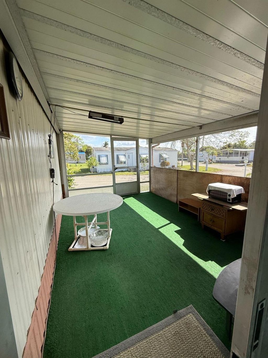 Photo of 284 Spring Circle, Palm Beach Gardens, FL 33410 (MLS # R11070182)