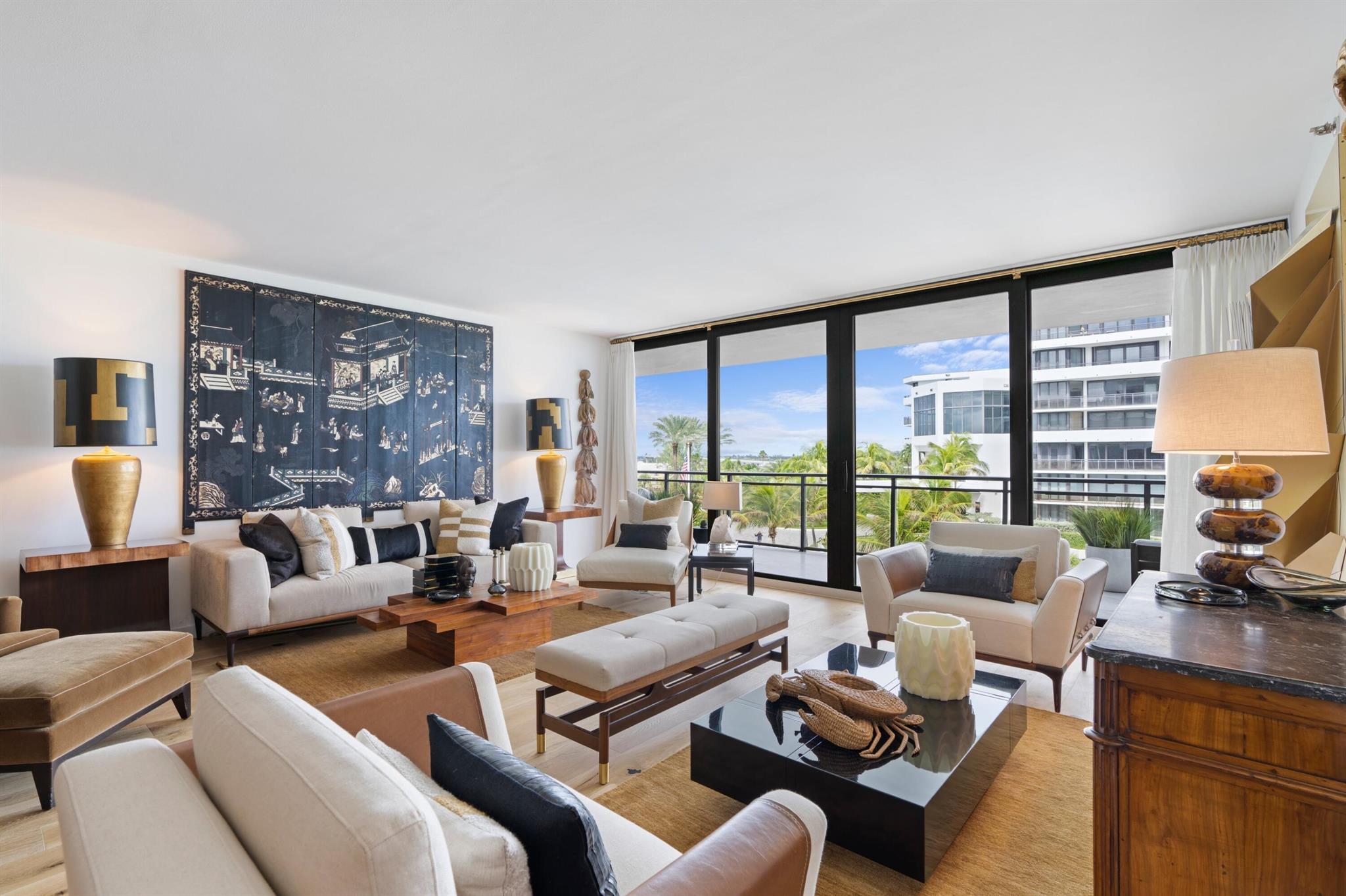 PALM BEACH HAMPTON CONDO - Residential