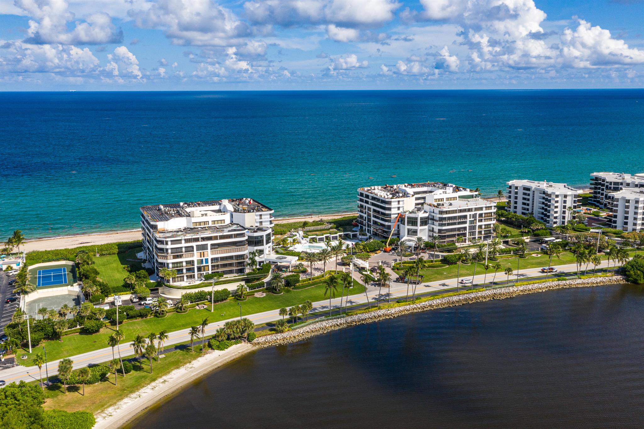 PALM BEACH HAMPTON CONDO - Residential