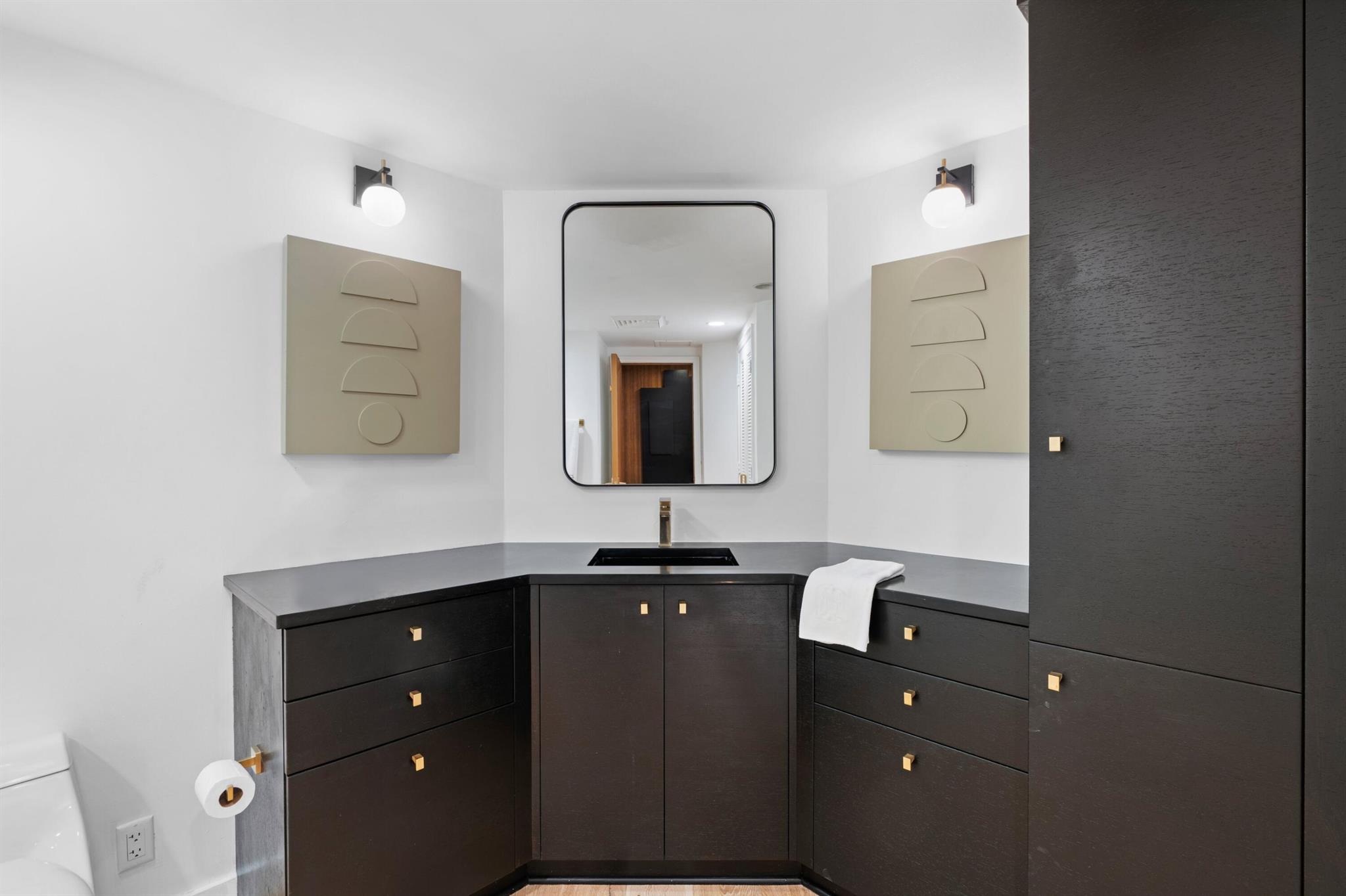 PALM BEACH HAMPTON CONDO - Residential