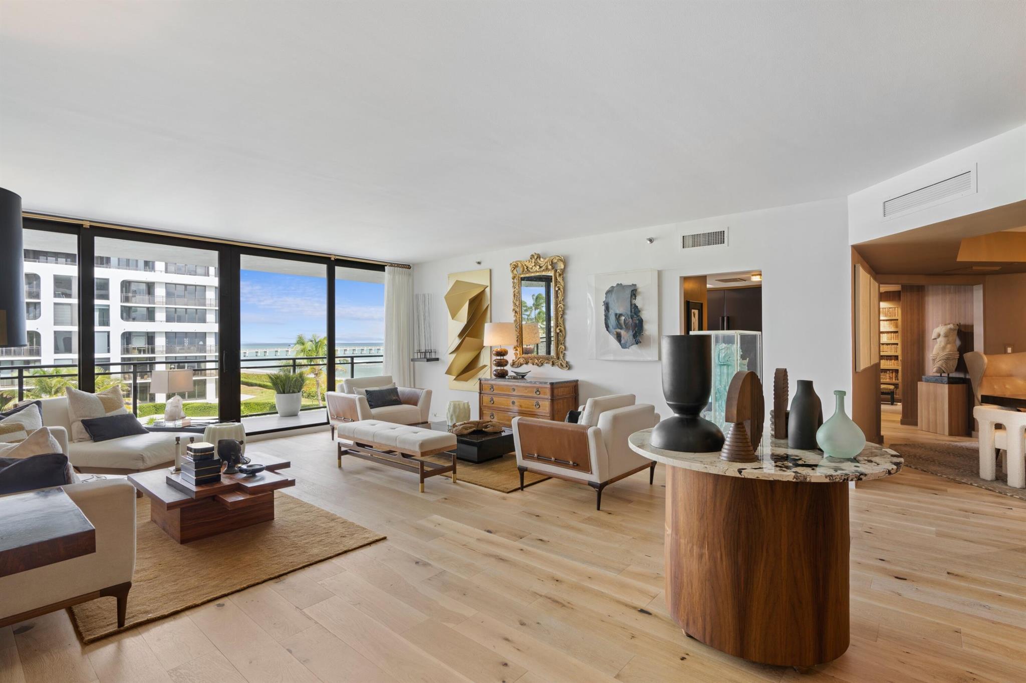 PALM BEACH HAMPTON CONDO - Residential