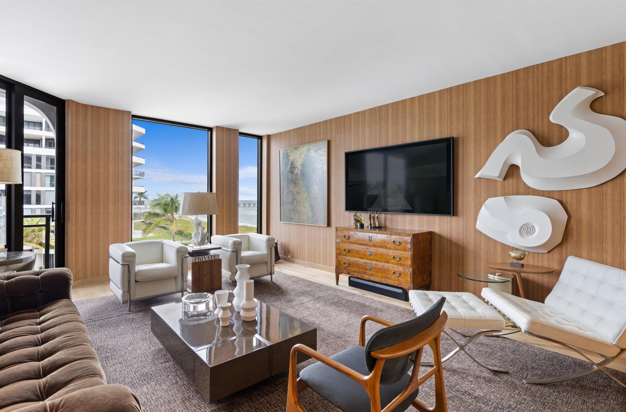 PALM BEACH HAMPTON CONDO - Residential