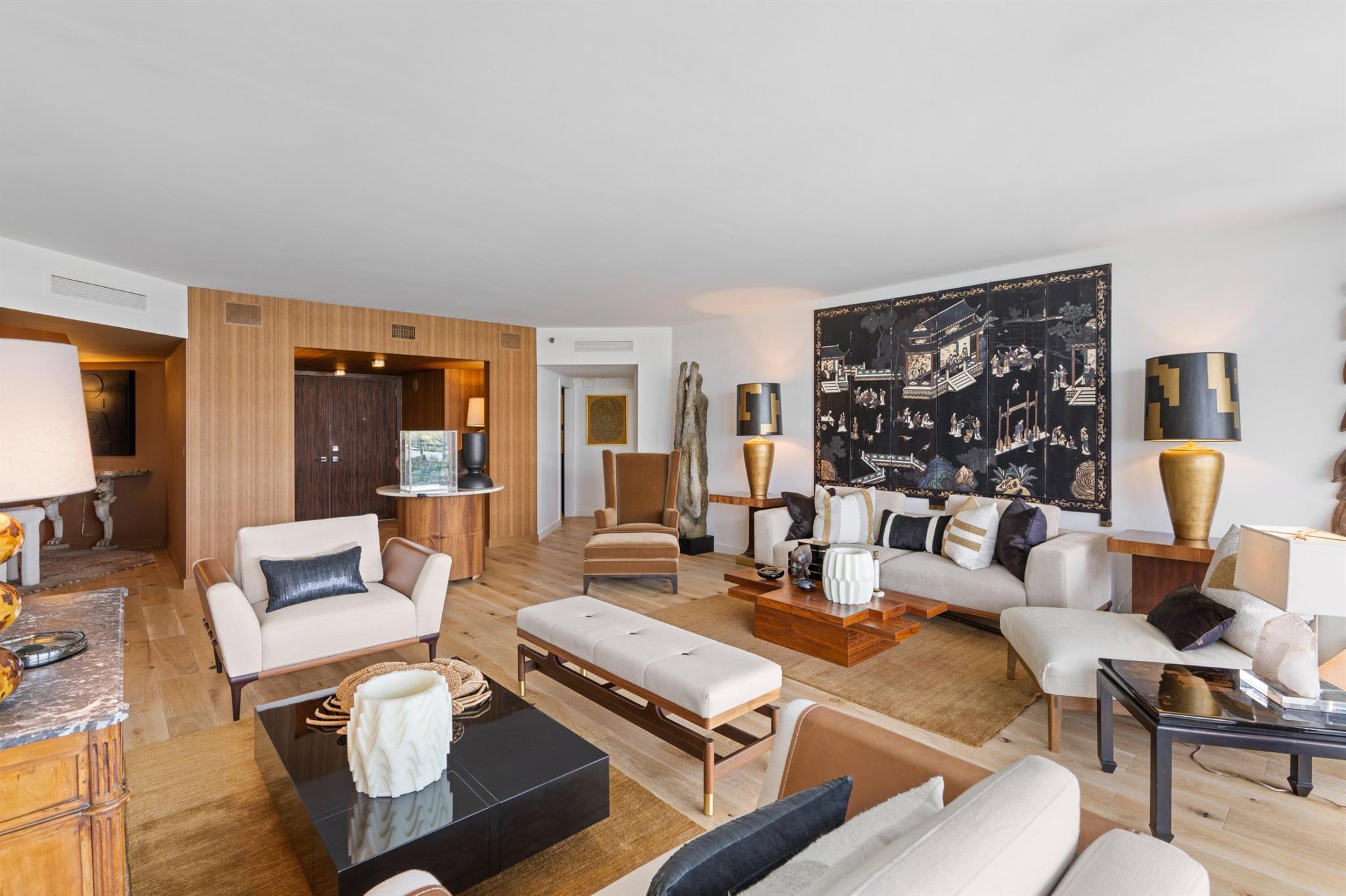 PALM BEACH HAMPTON CONDO - Residential