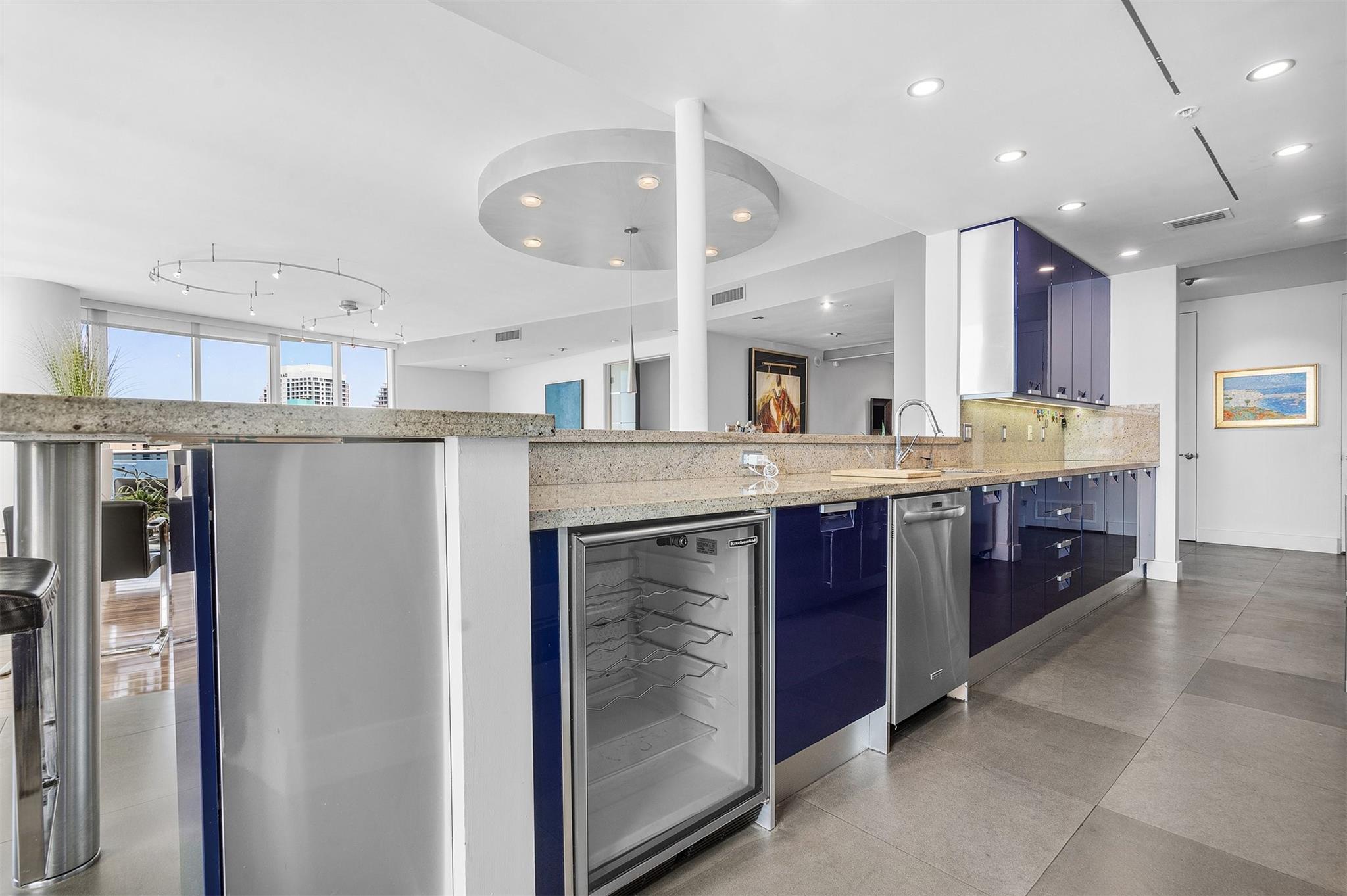 Fort Lauderdale, Florida, 33304, United States, 3 Bedrooms Bedrooms, ,4 BathroomsBathrooms,Residential,Active,1943730