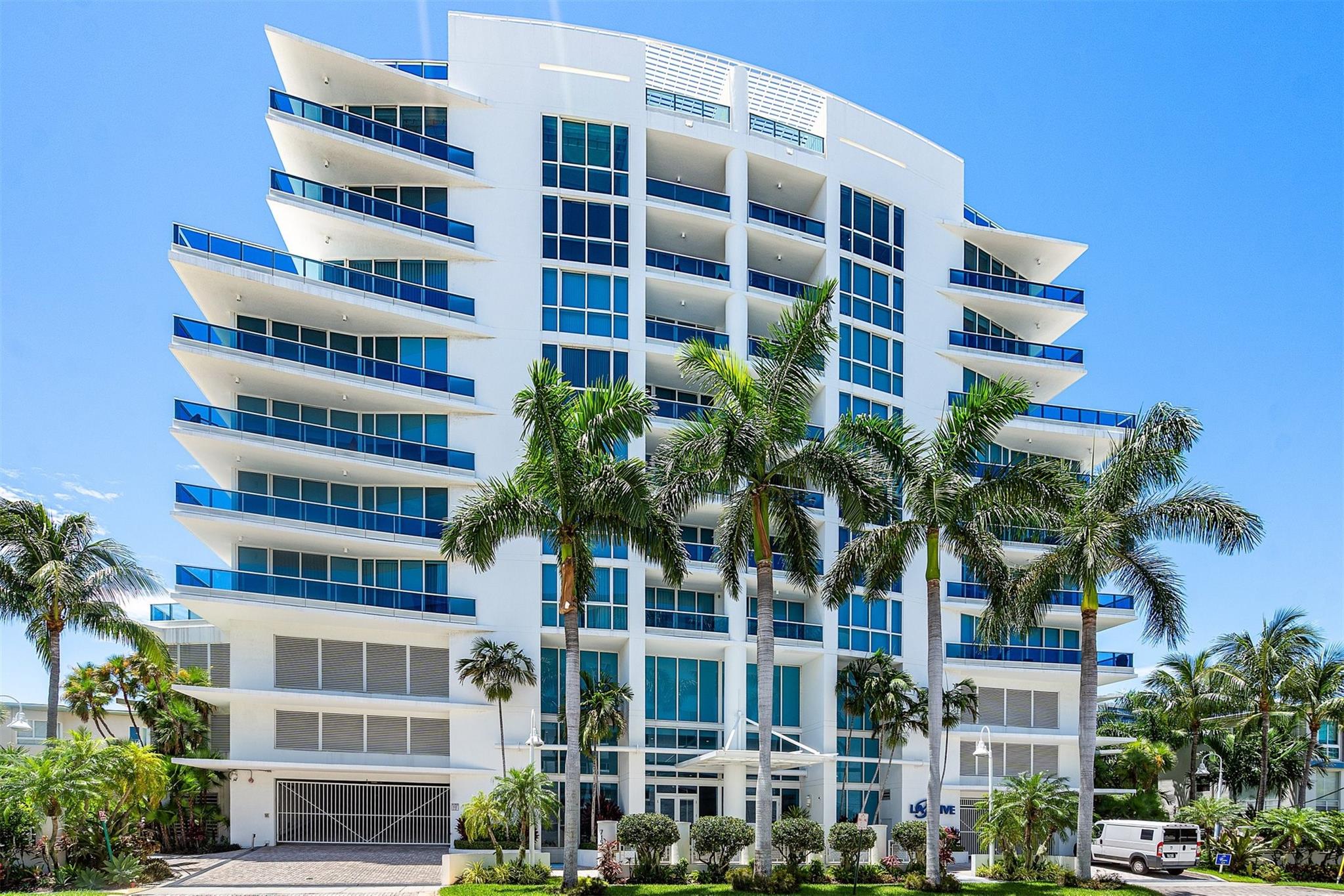 La Rive - Residential