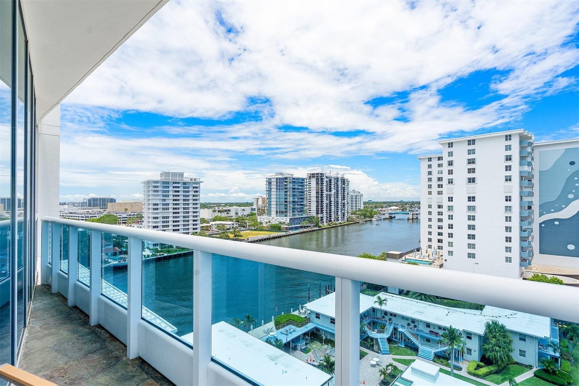 Fort Lauderdale, Florida, 33304, United States, 3 Bedrooms Bedrooms, ,4 BathroomsBathrooms,Residential,Active,1943730