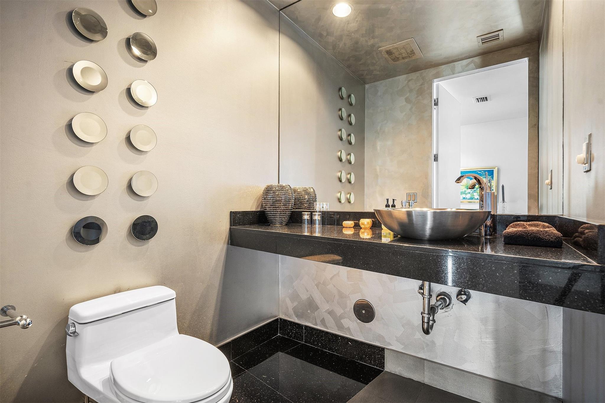 Fort Lauderdale, Florida, 33304, United States, 3 Bedrooms Bedrooms, ,4 BathroomsBathrooms,Residential,Active,1943730