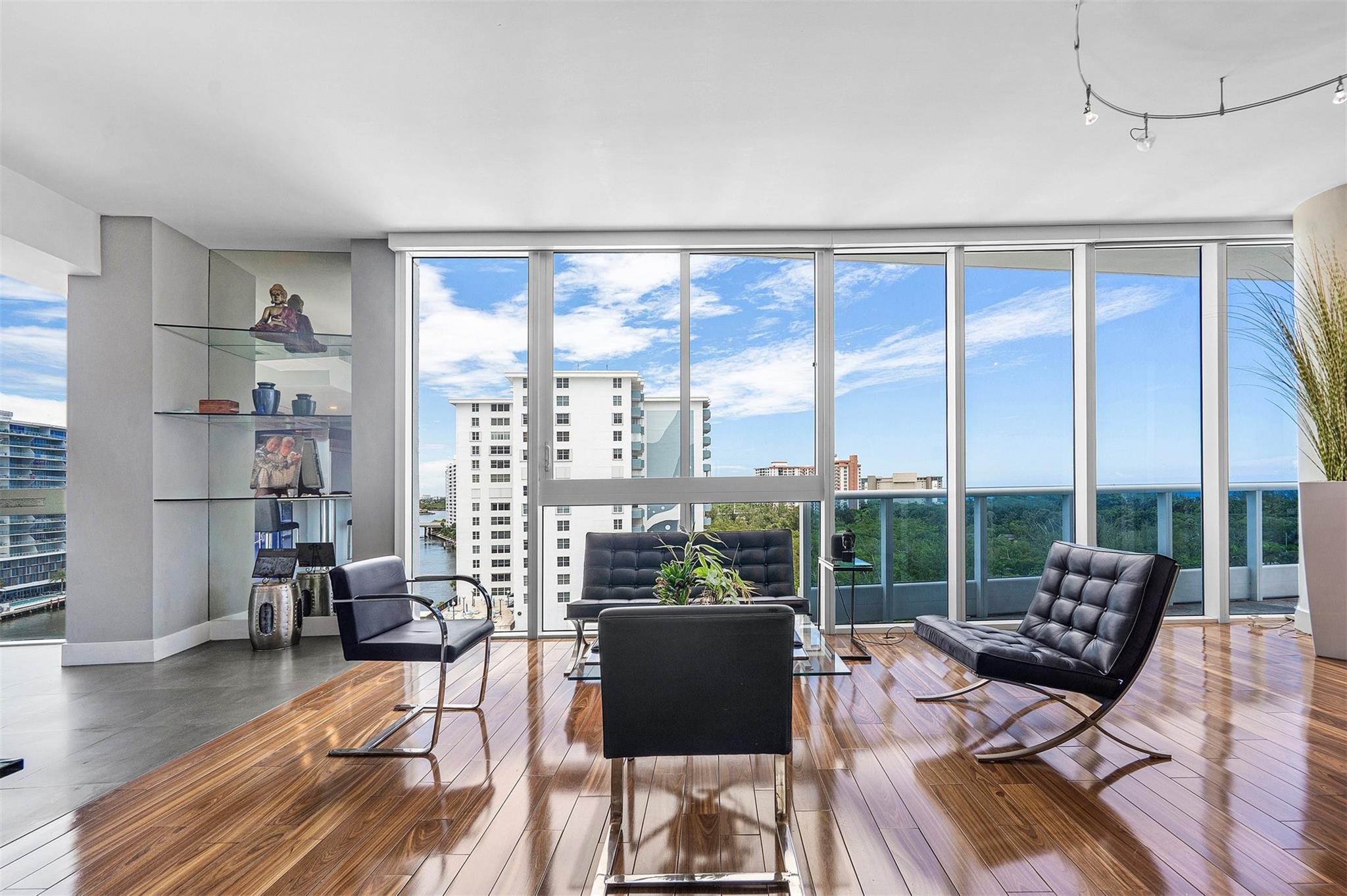 Fort Lauderdale, Florida, 33304, United States, 3 Bedrooms Bedrooms, ,4 BathroomsBathrooms,Residential,Active,1943730