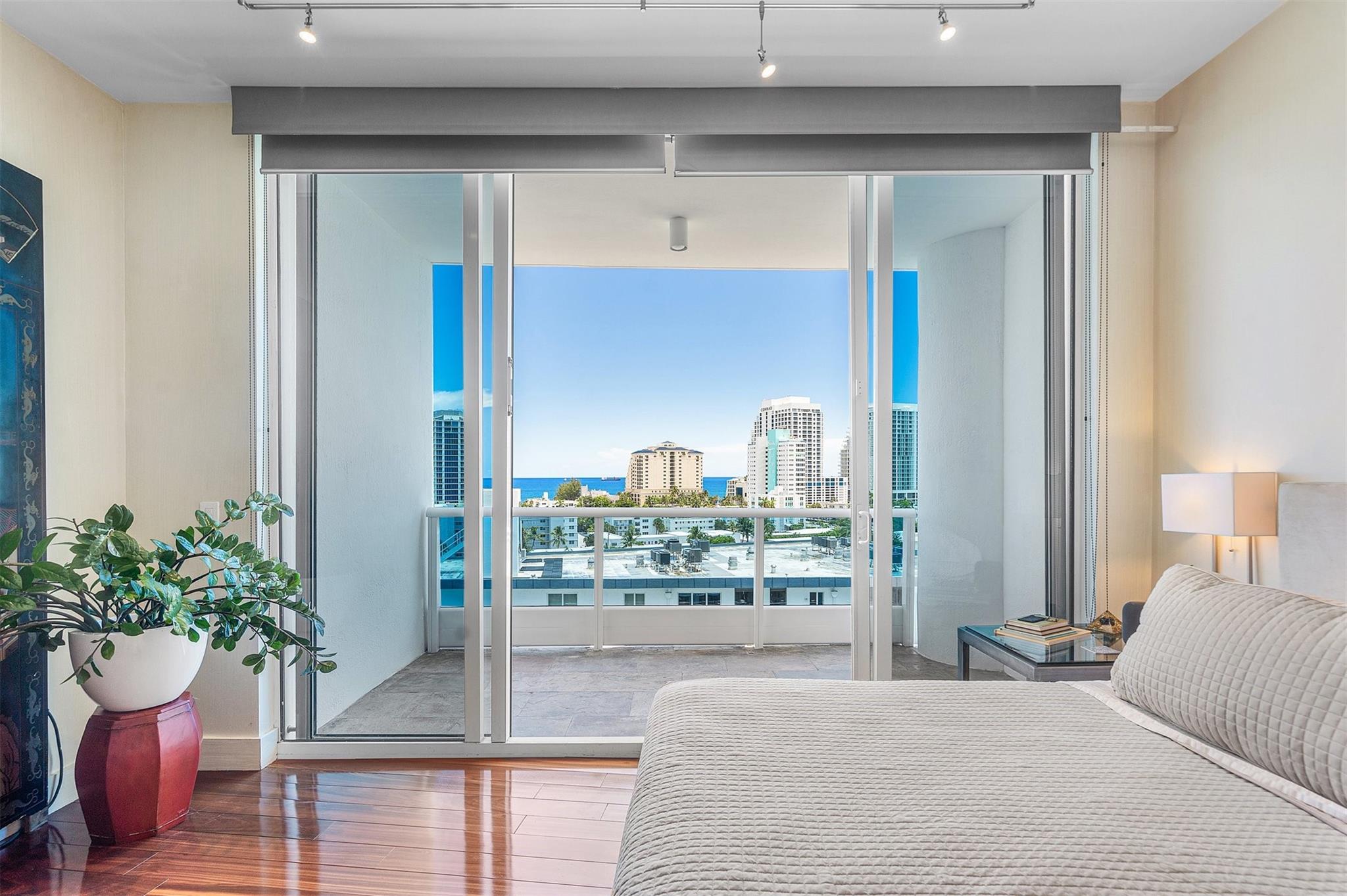 Fort Lauderdale, Florida, 33304, United States, 3 Bedrooms Bedrooms, ,4 BathroomsBathrooms,Residential,Active,1943730