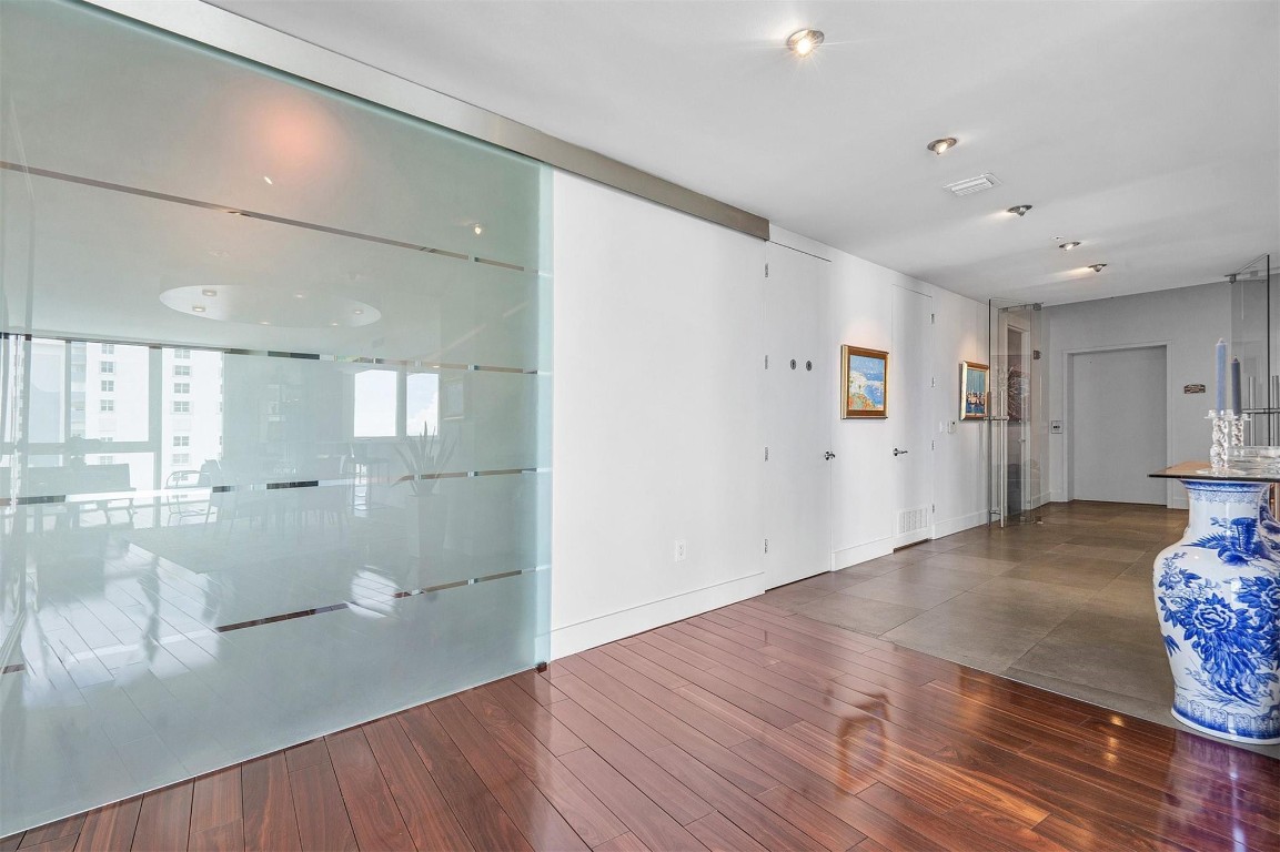 Fort Lauderdale, Florida, 33304, United States, 3 Bedrooms Bedrooms, ,4 BathroomsBathrooms,Residential,Active,1943730