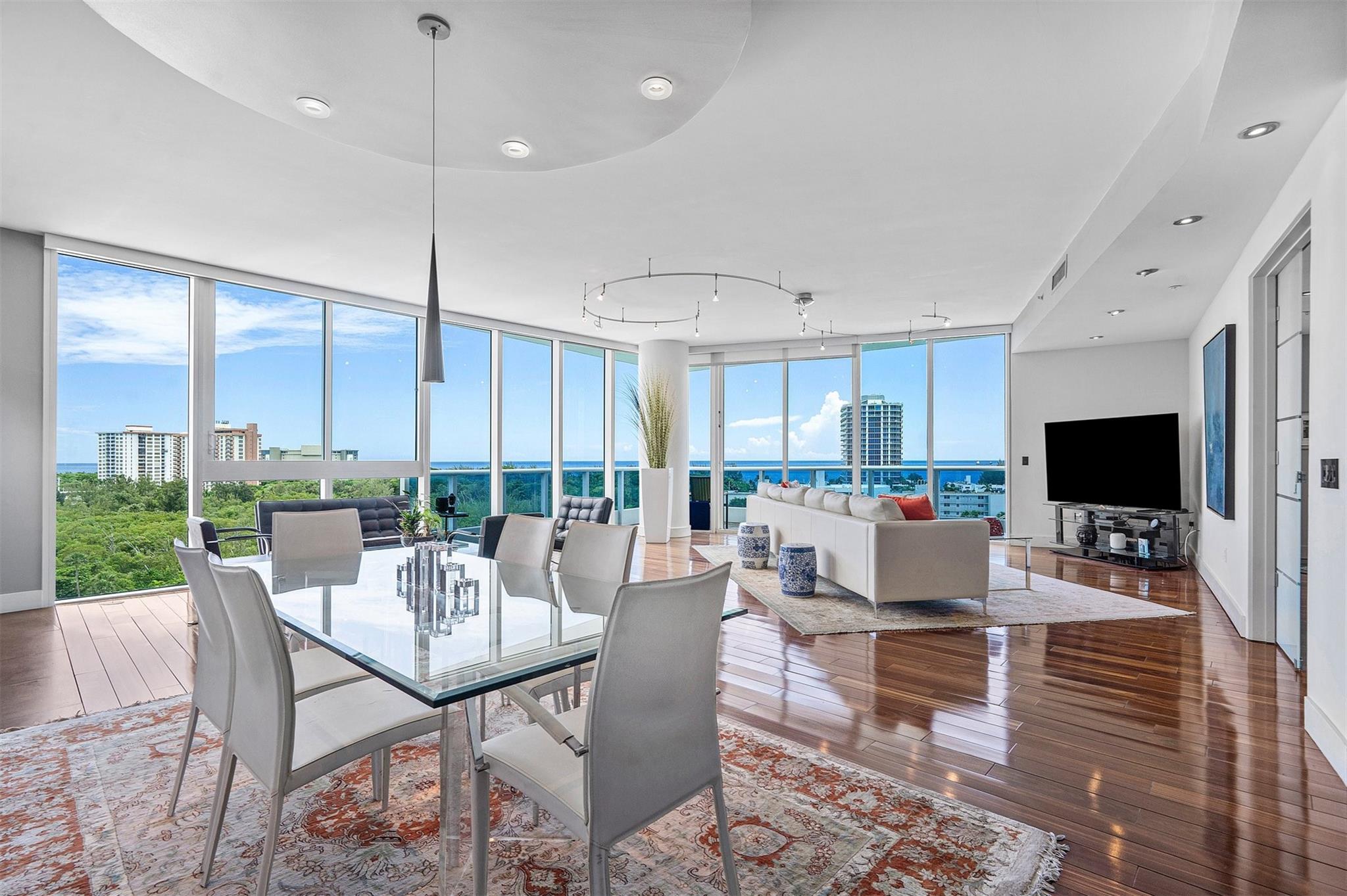 Fort Lauderdale, Florida, 33304, United States, 3 Bedrooms Bedrooms, ,4 BathroomsBathrooms,Residential,Active,1943730