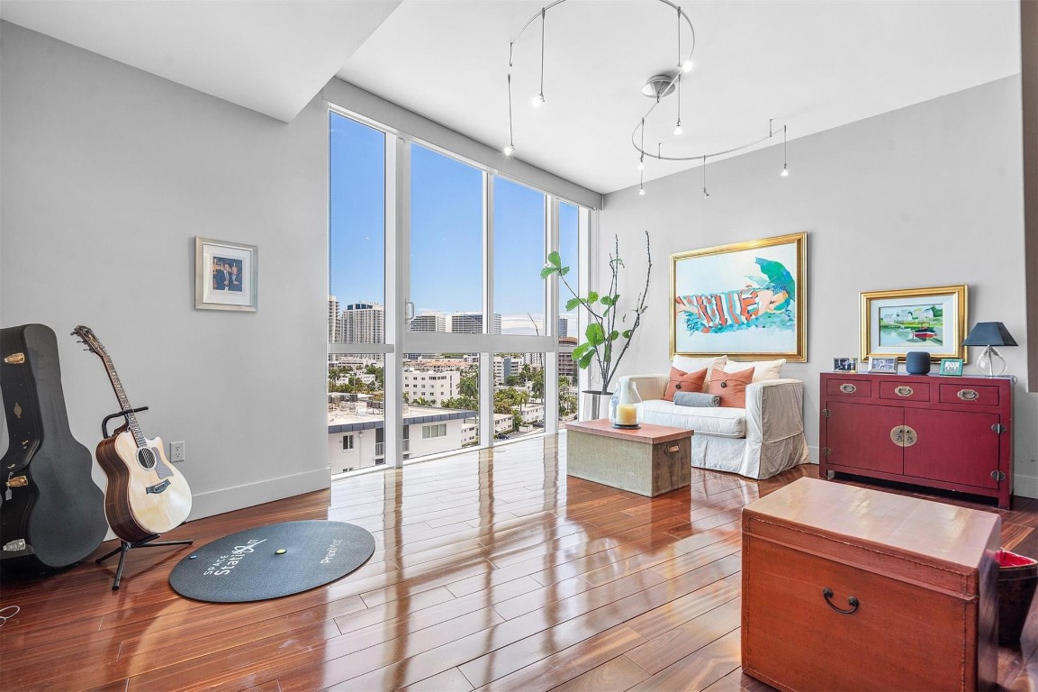 Fort Lauderdale, Florida, 33304, United States, 3 Bedrooms Bedrooms, ,4 BathroomsBathrooms,Residential,Active,1943730