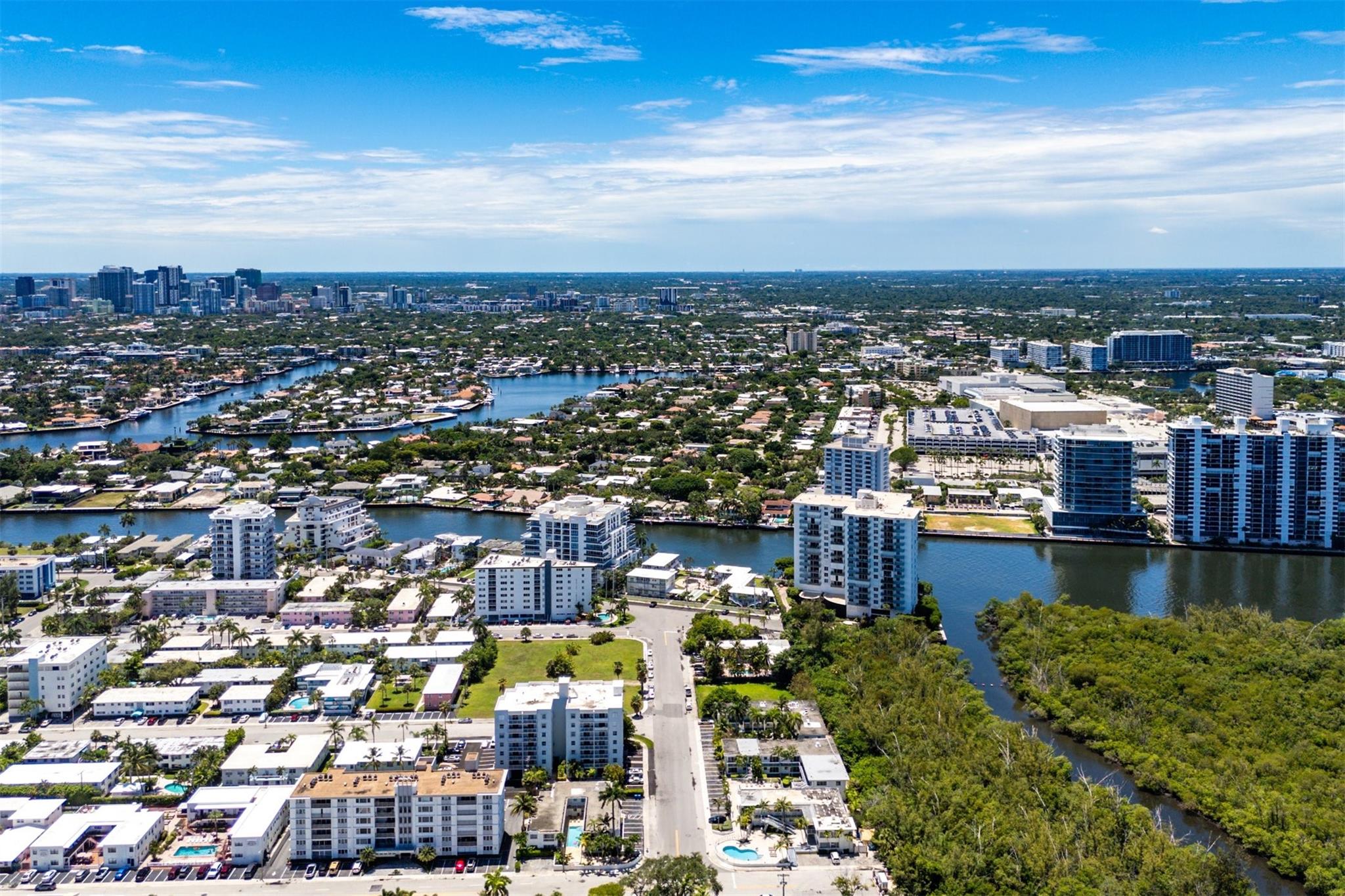Fort Lauderdale, Florida, 33304, United States, 3 Bedrooms Bedrooms, ,4 BathroomsBathrooms,Residential,Active,1943730