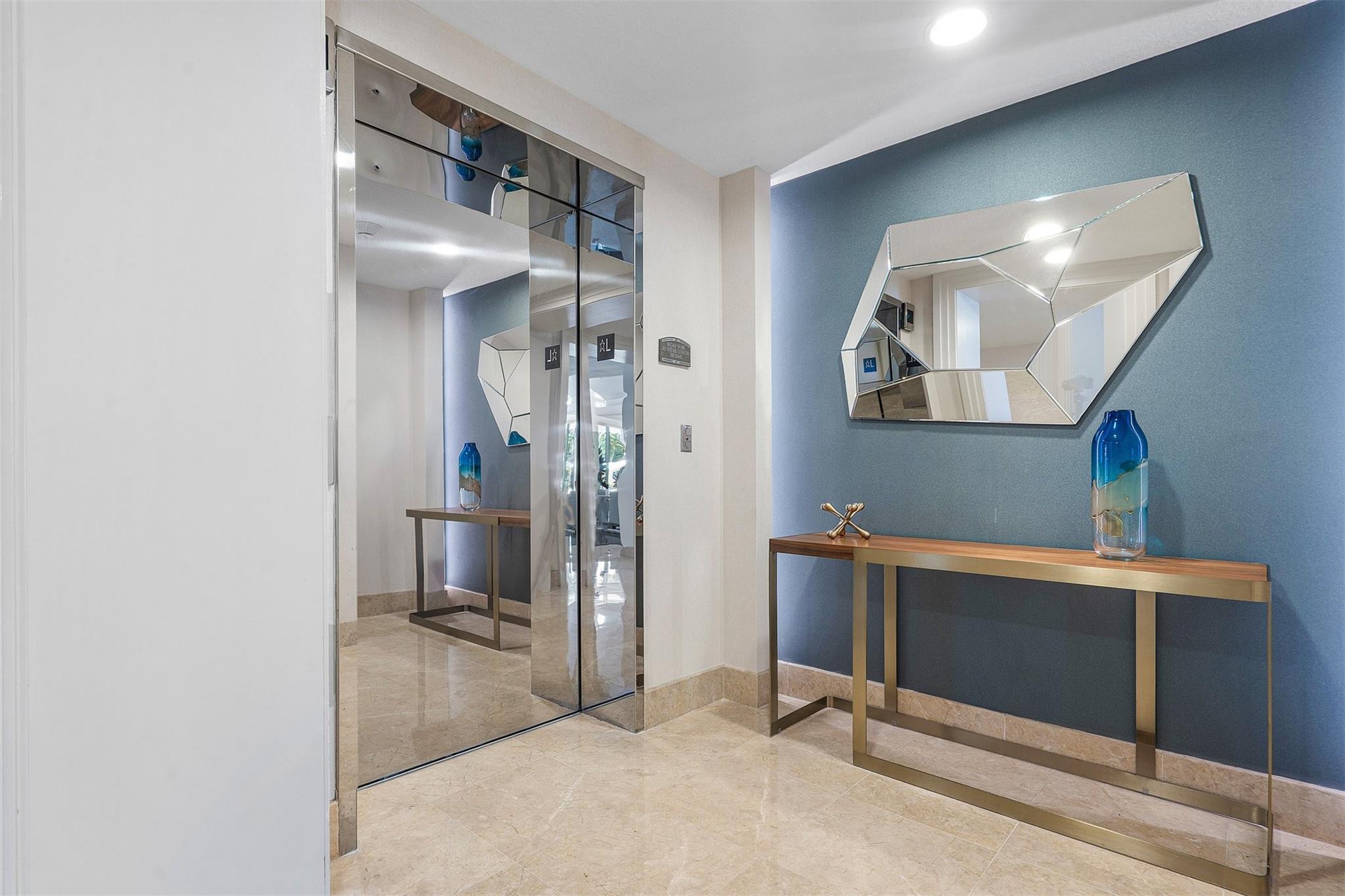 Fort Lauderdale, Florida, 33304, United States, 3 Bedrooms Bedrooms, ,4 BathroomsBathrooms,Residential,Active,1943730