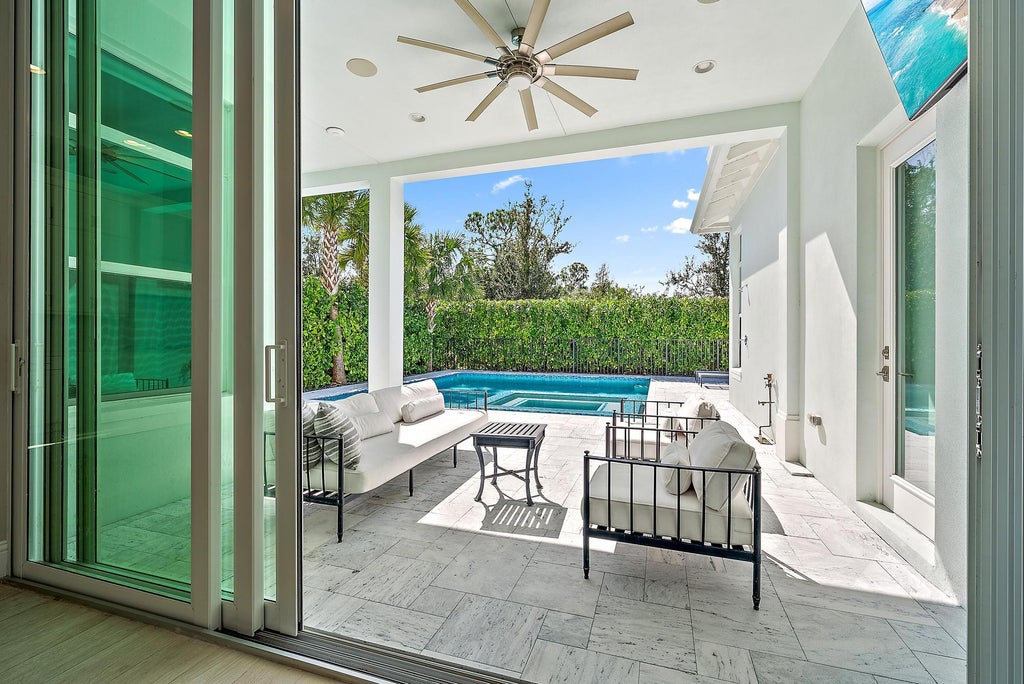 Photo of 4206 Mendel Ln, Palm Beach Gardens, FL 33418 (MLS # R11032159)