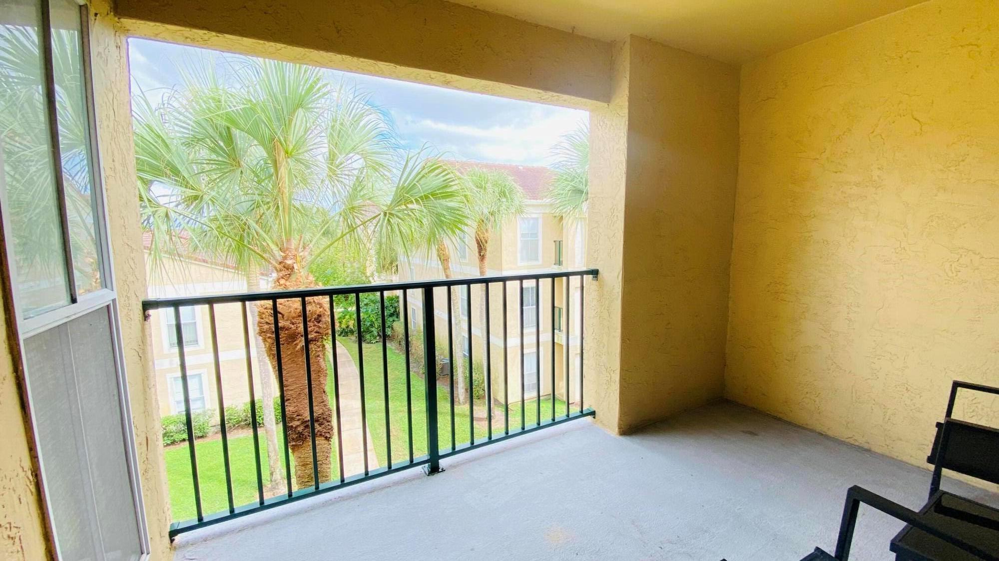 SAVANNAH AT RIVERSIDE CON - Residential Lease