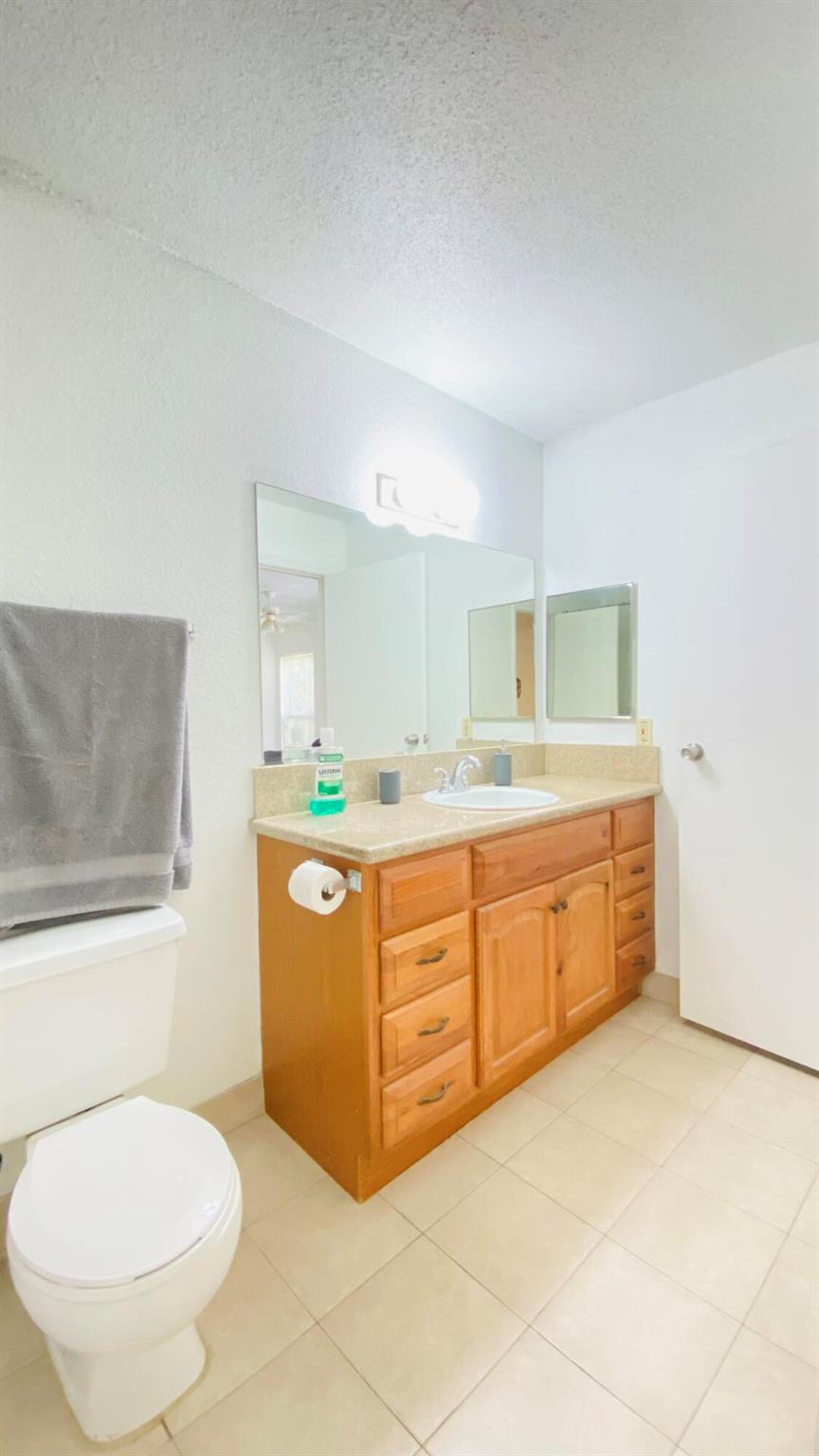 SAVANNAH AT RIVERSIDE CON - Residential Lease