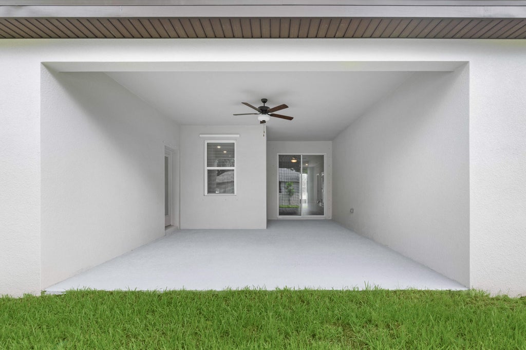 Photo of 9345 101st Avenue, Vero Beach, FL 32967 (MLS # B26092118)