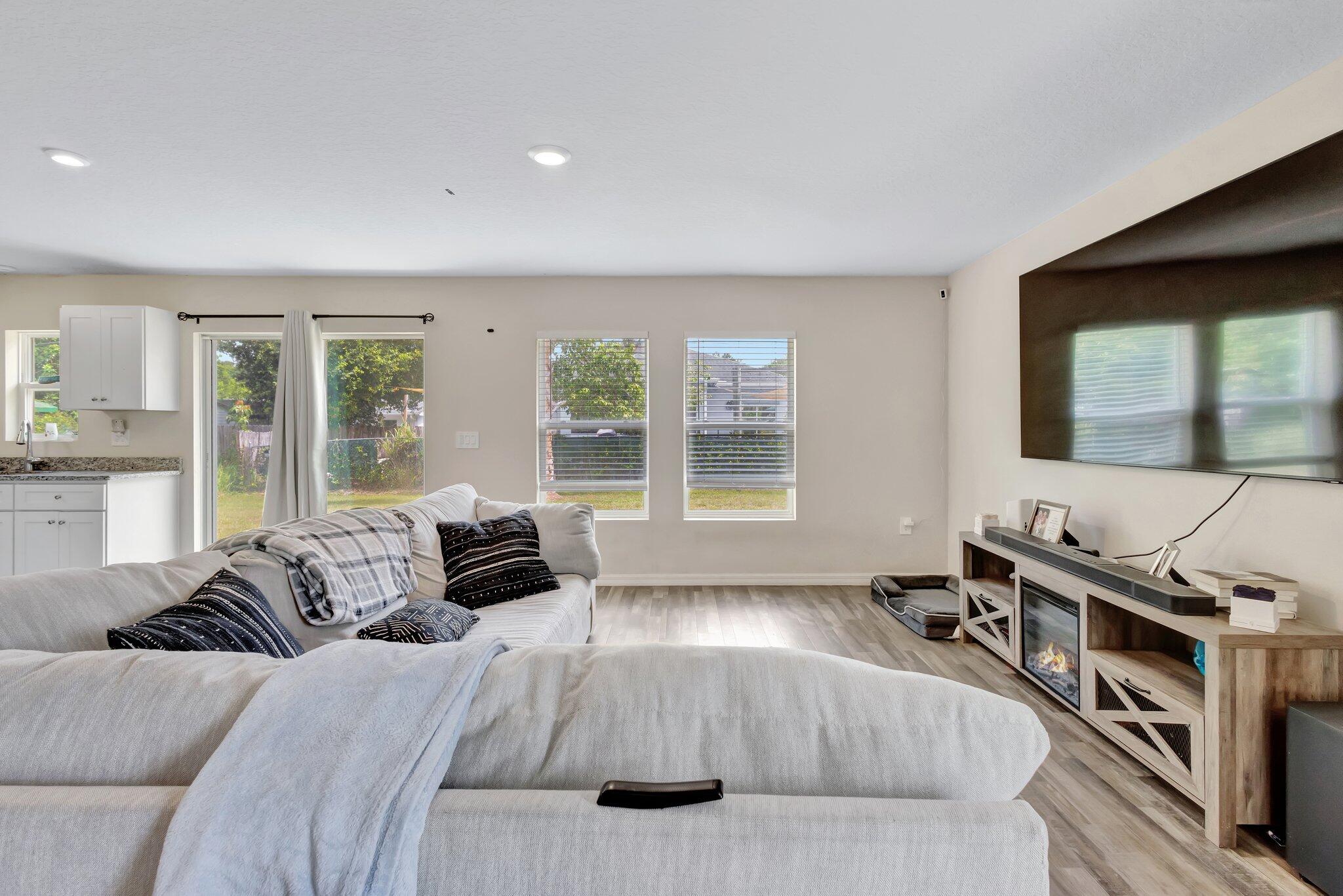 LAKEWOOD PARK UNIT 9 - Residential