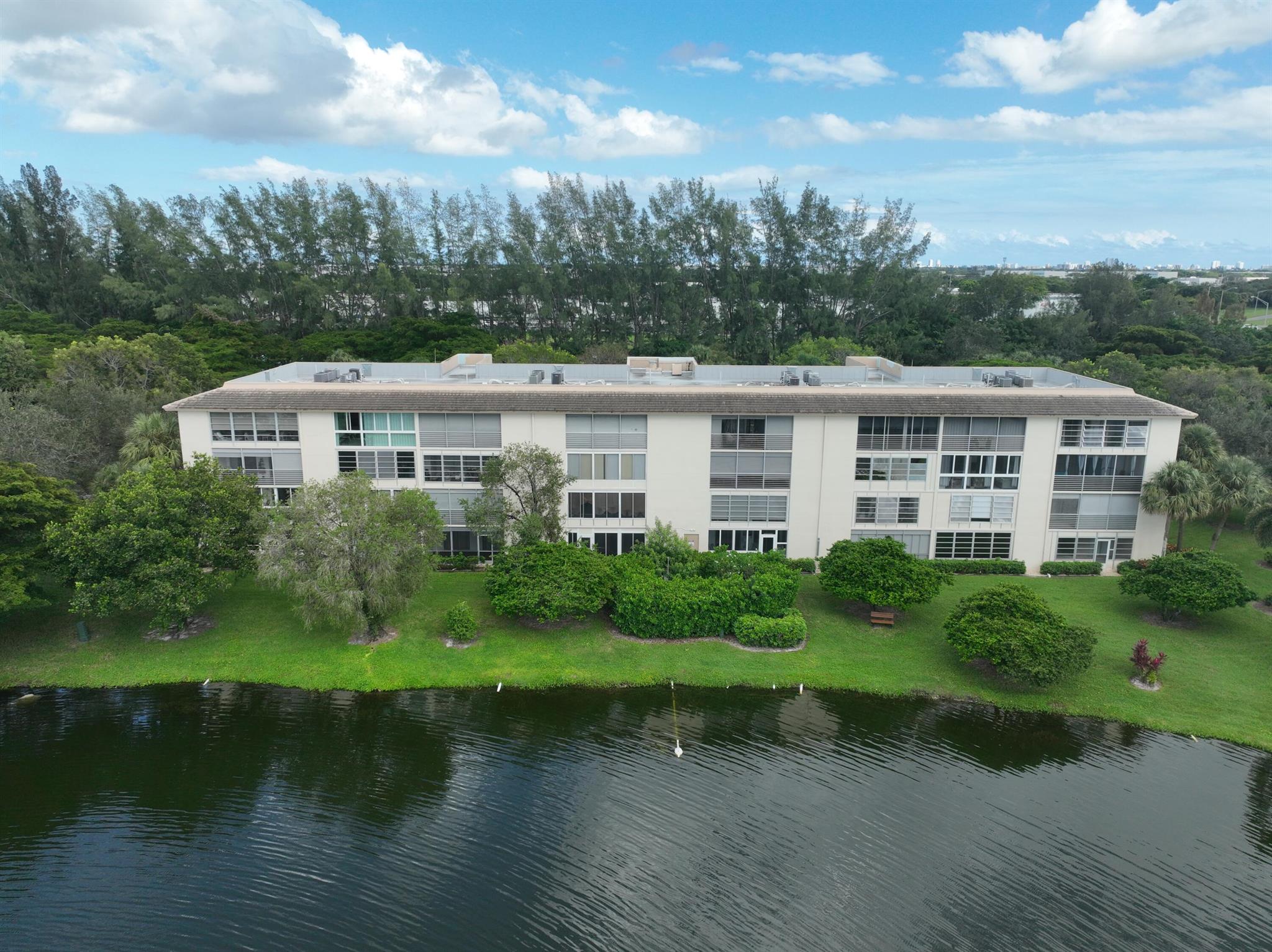BERMUDA VILLAGE D CONDO - Residential
