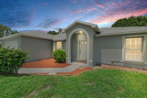 A home in Port St Lucie