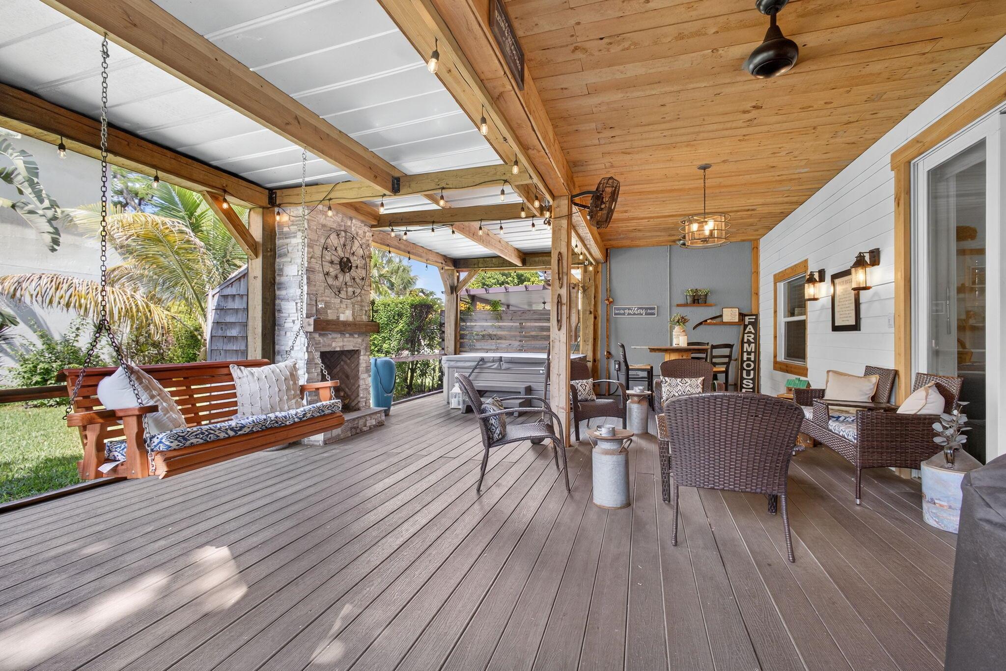 11472 Beacon Pointe Lane