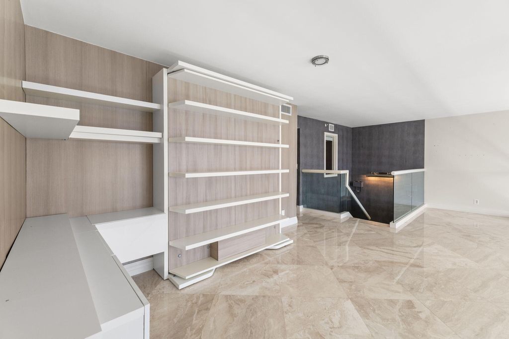 Photo of 3901 S Flagler Drive #1002, West Palm Beach, FL 33405 (MLS # B26024181)