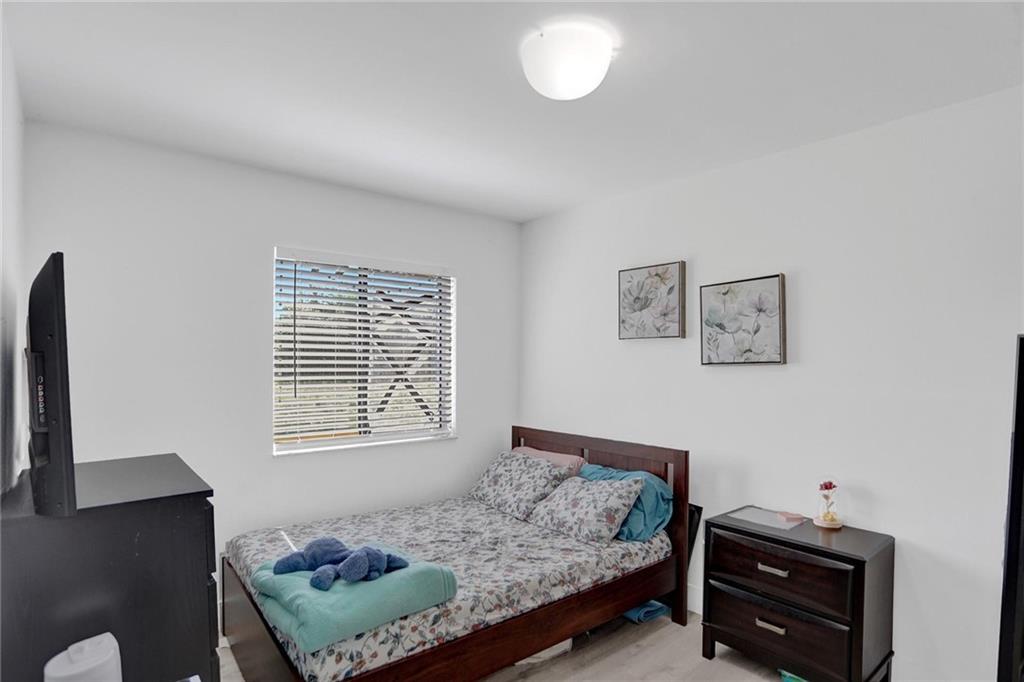 Cypress Creek Villas - Residential