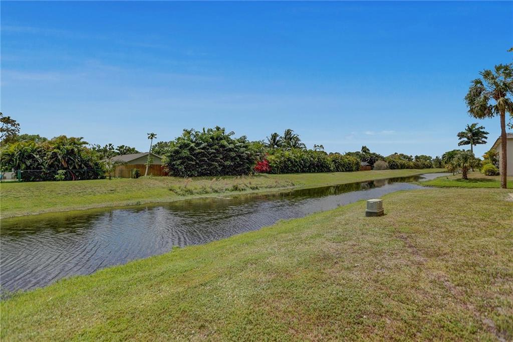 Cypress Creek Villas - Residential