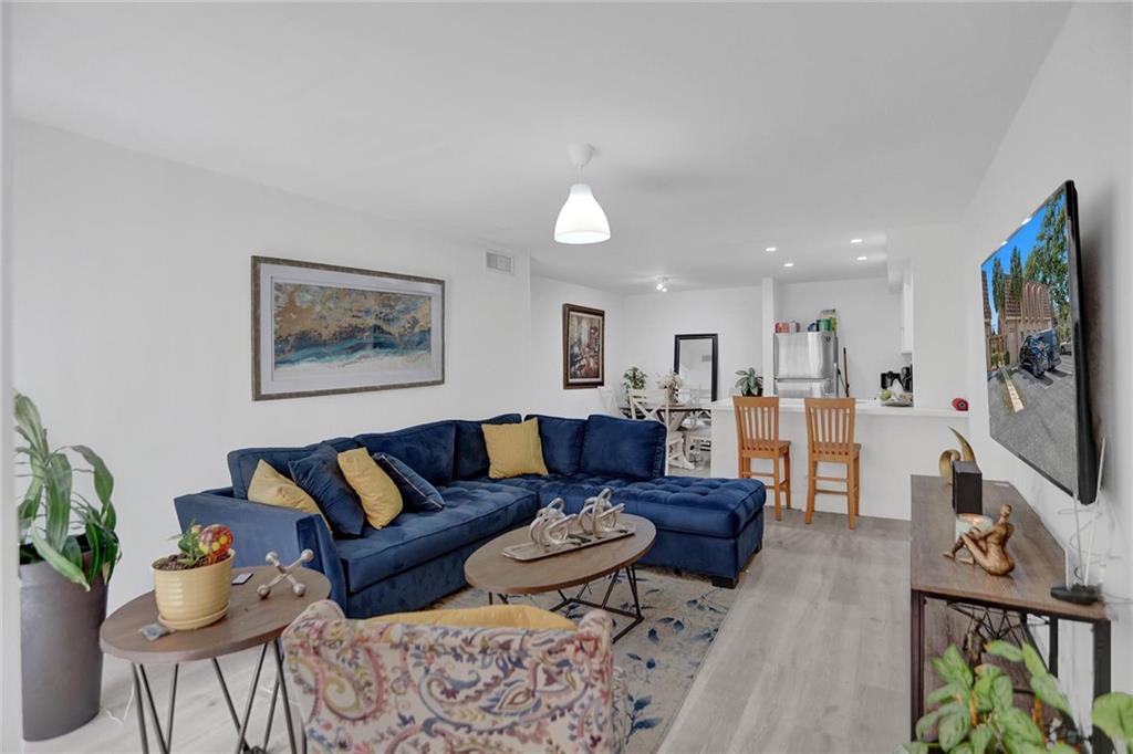 Cypress Creek Villas - Residential