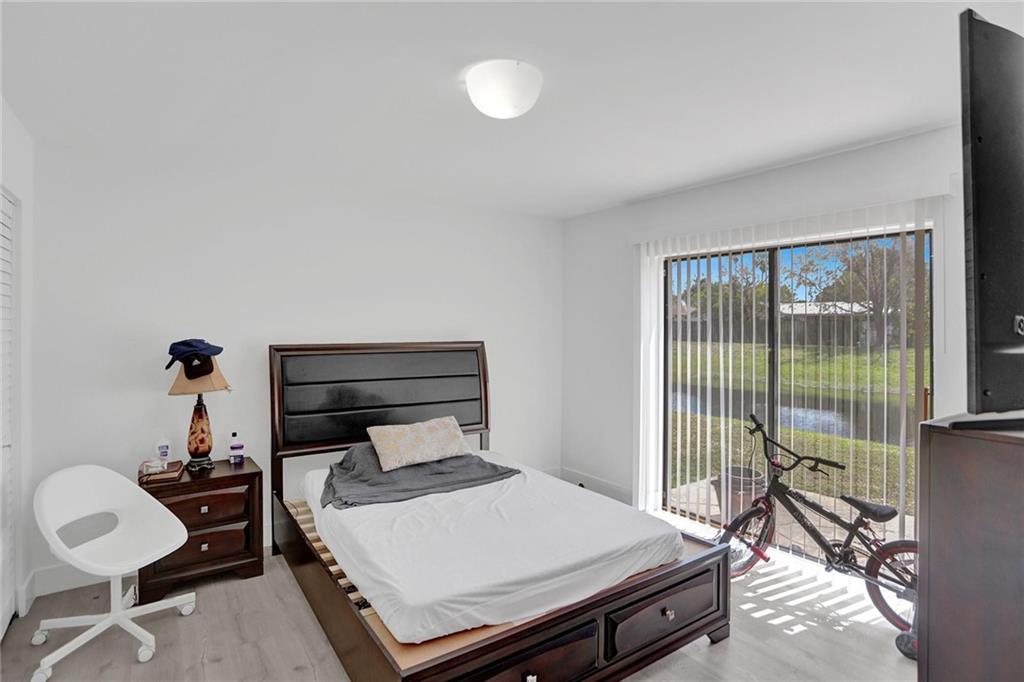 Cypress Creek Villas - Residential