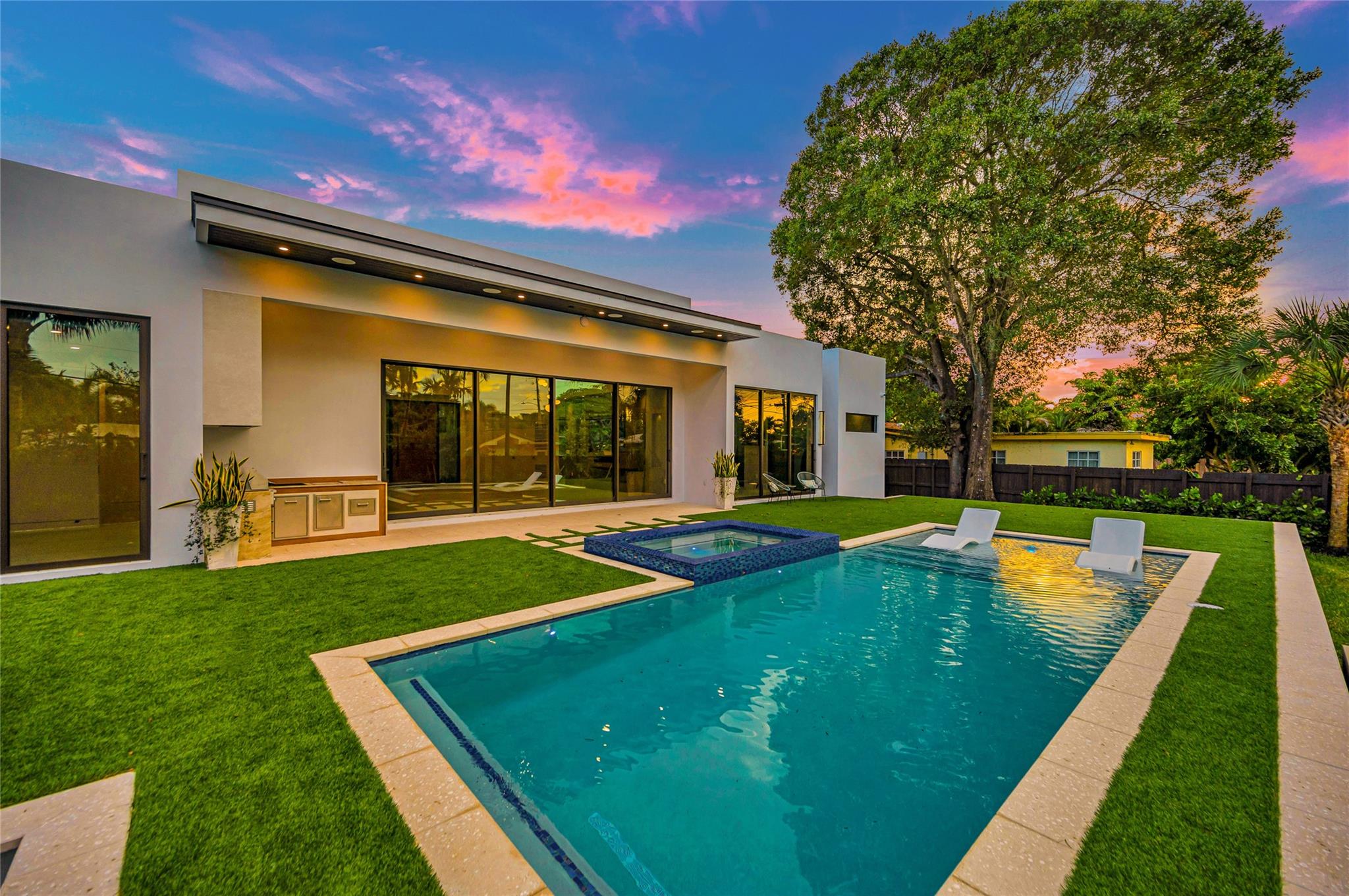 Sunset Manors Amd 27-26 B - Residential