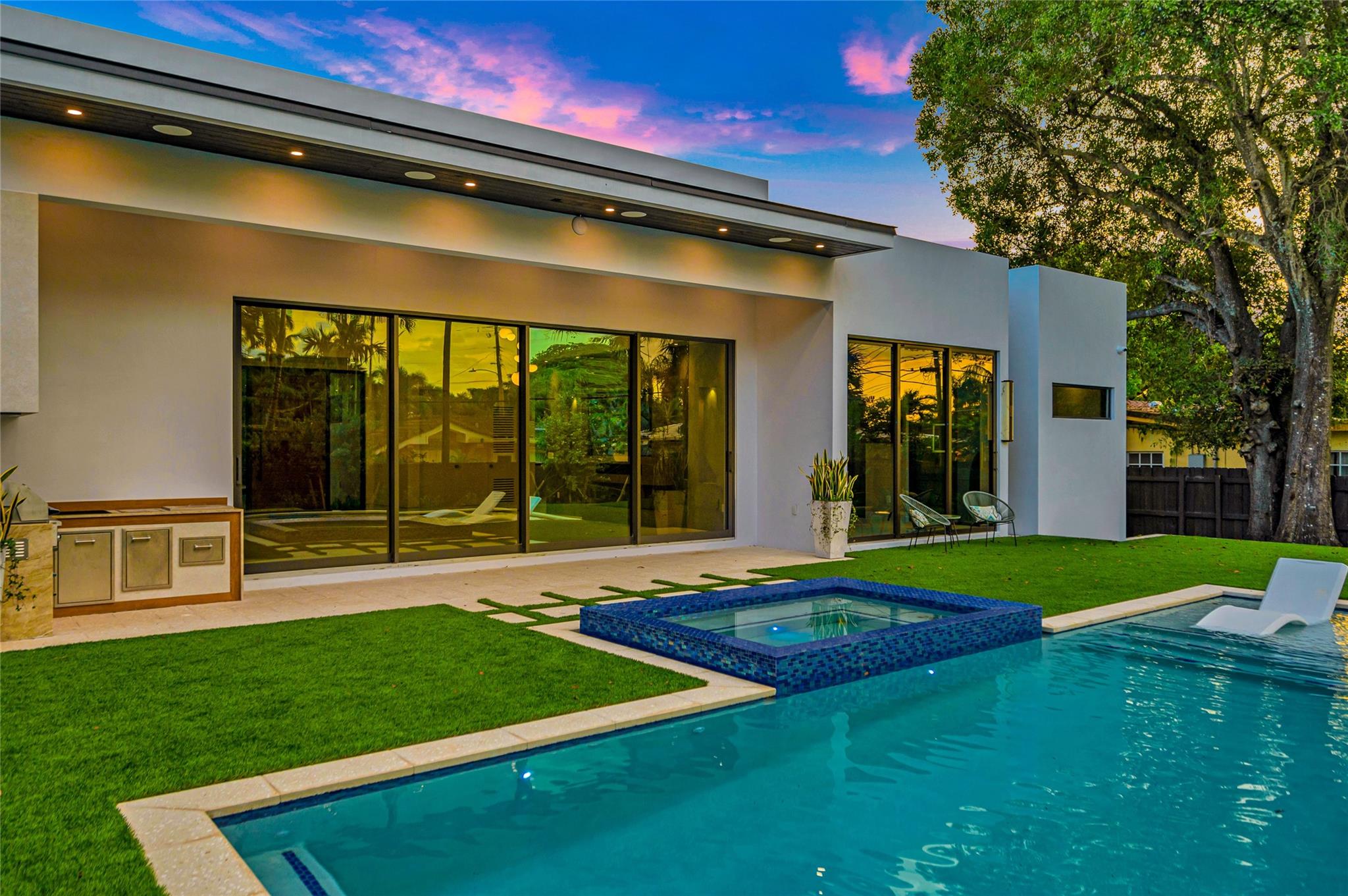 Sunset Manors Amd 27-26 B - Residential