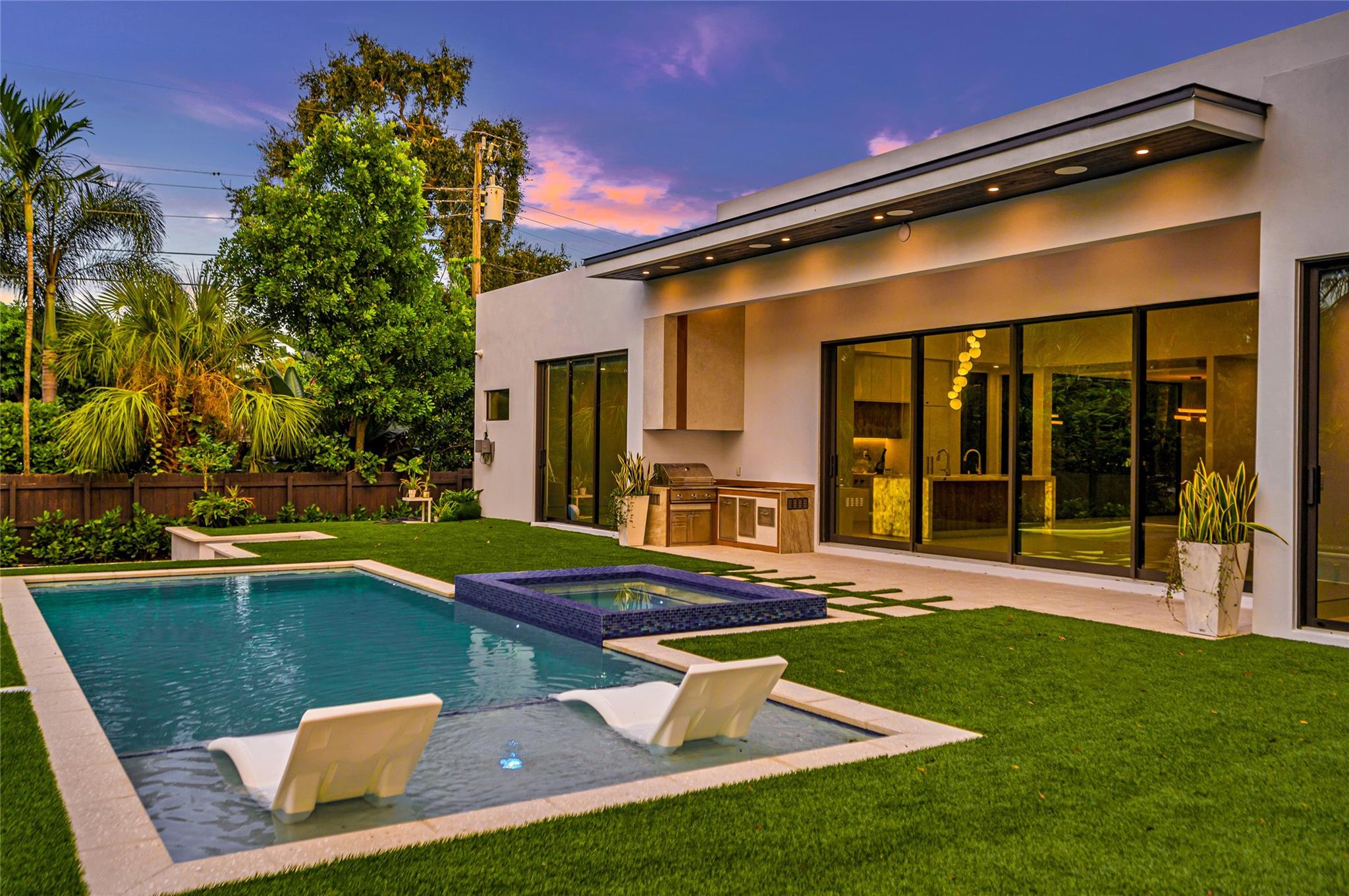 Sunset Manors Amd 27-26 B - Residential