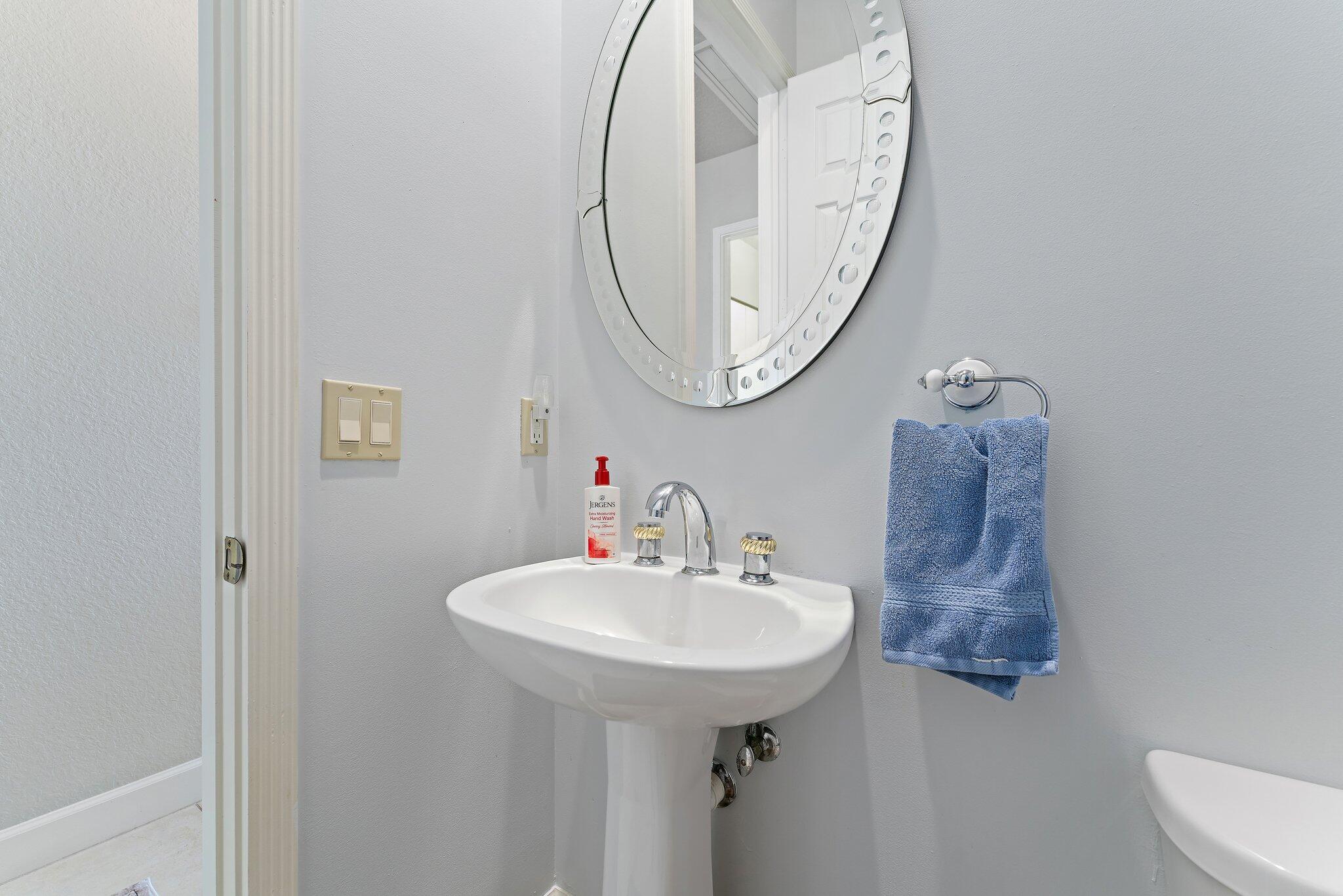 RIVER RIDGE - Residential