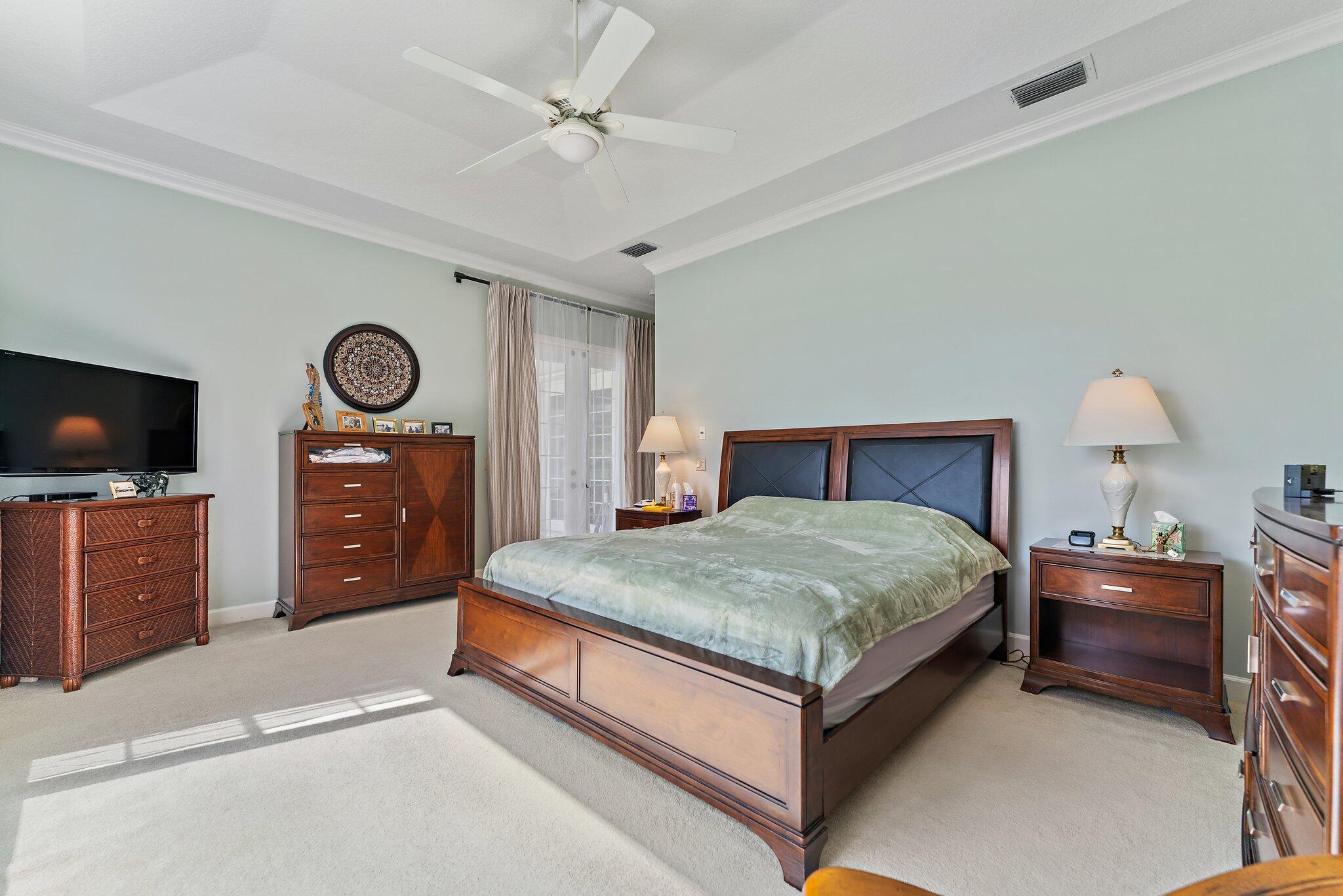 RIVER RIDGE - Residential