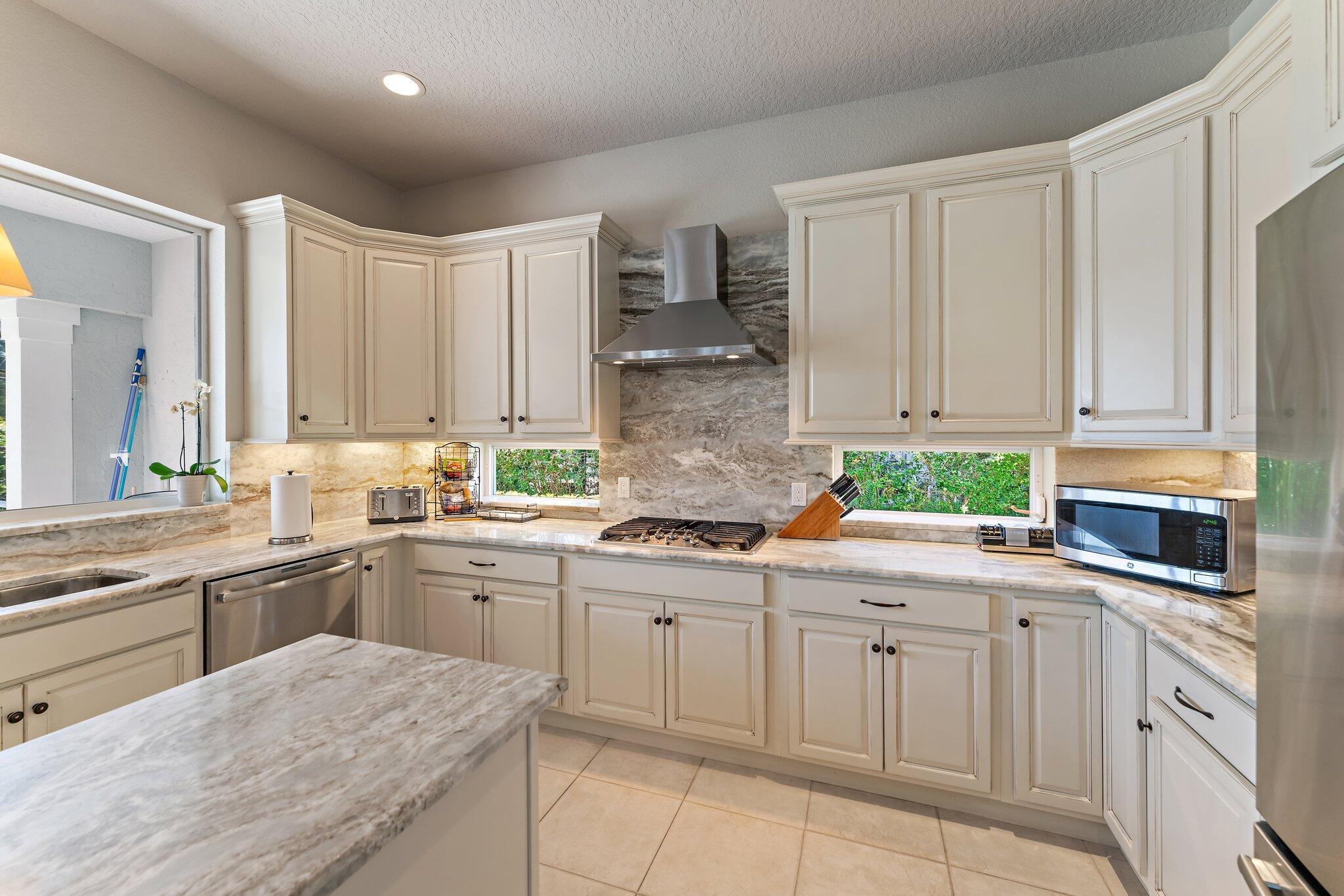 RIVER RIDGE - Residential