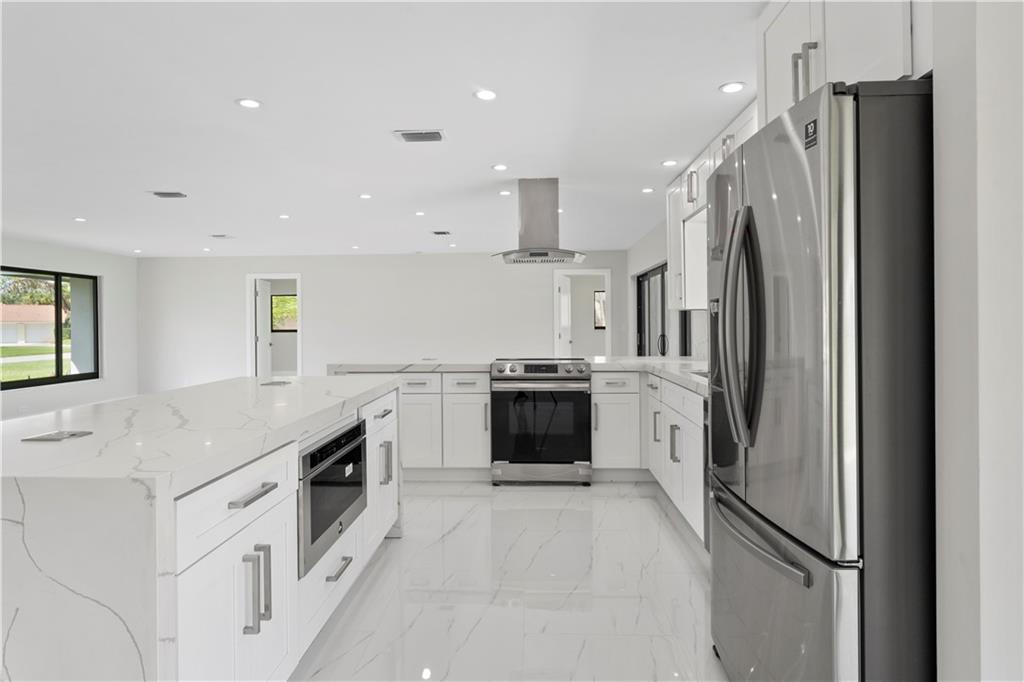 Atlantis City 12 - Residential