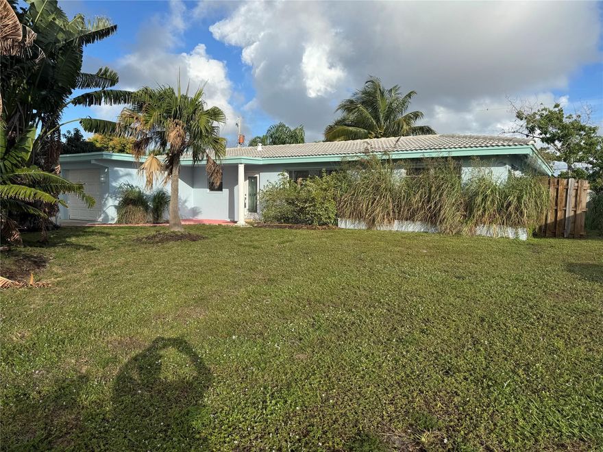 This single family home is located in a prime, most sought-after East Boca Raton neighborhood with no HOA. It is located just minutes from the beaches, restaurants, shopping, Mizner Park, I95 and much more. The home features a new electric panel, large family room, garage, and a large fenced yard.