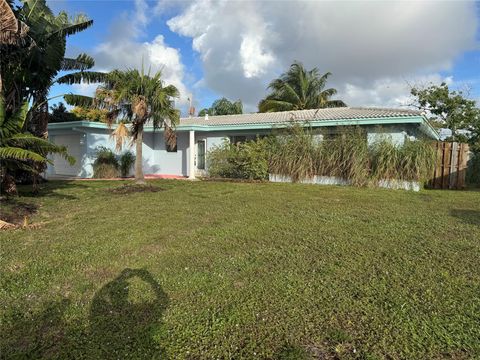 439 NE 33rd St Boca Raton FL 33431