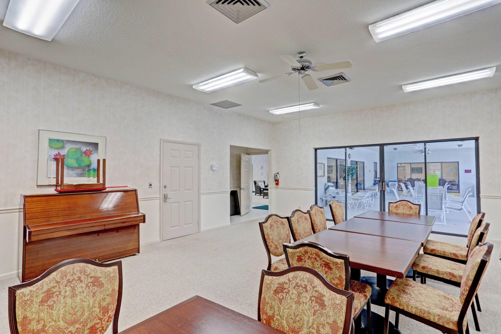 WHITEHALL CONDO OF THE LA - Residential