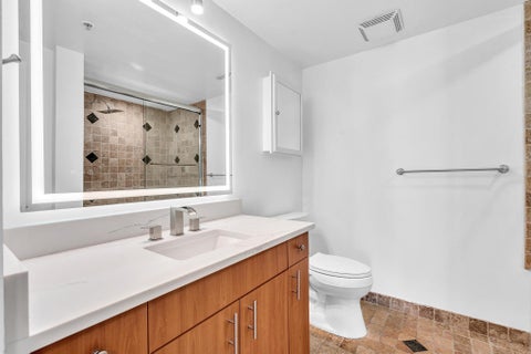 Tiny photo for 110 N Federal Highway #1113, Fort Lauderdale, FL 33301 (MLS # B26036504)