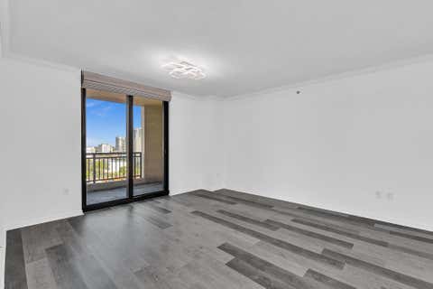 Tiny photo for 110 N Federal Highway #1113, Fort Lauderdale, FL 33301 (MLS # B26036504)