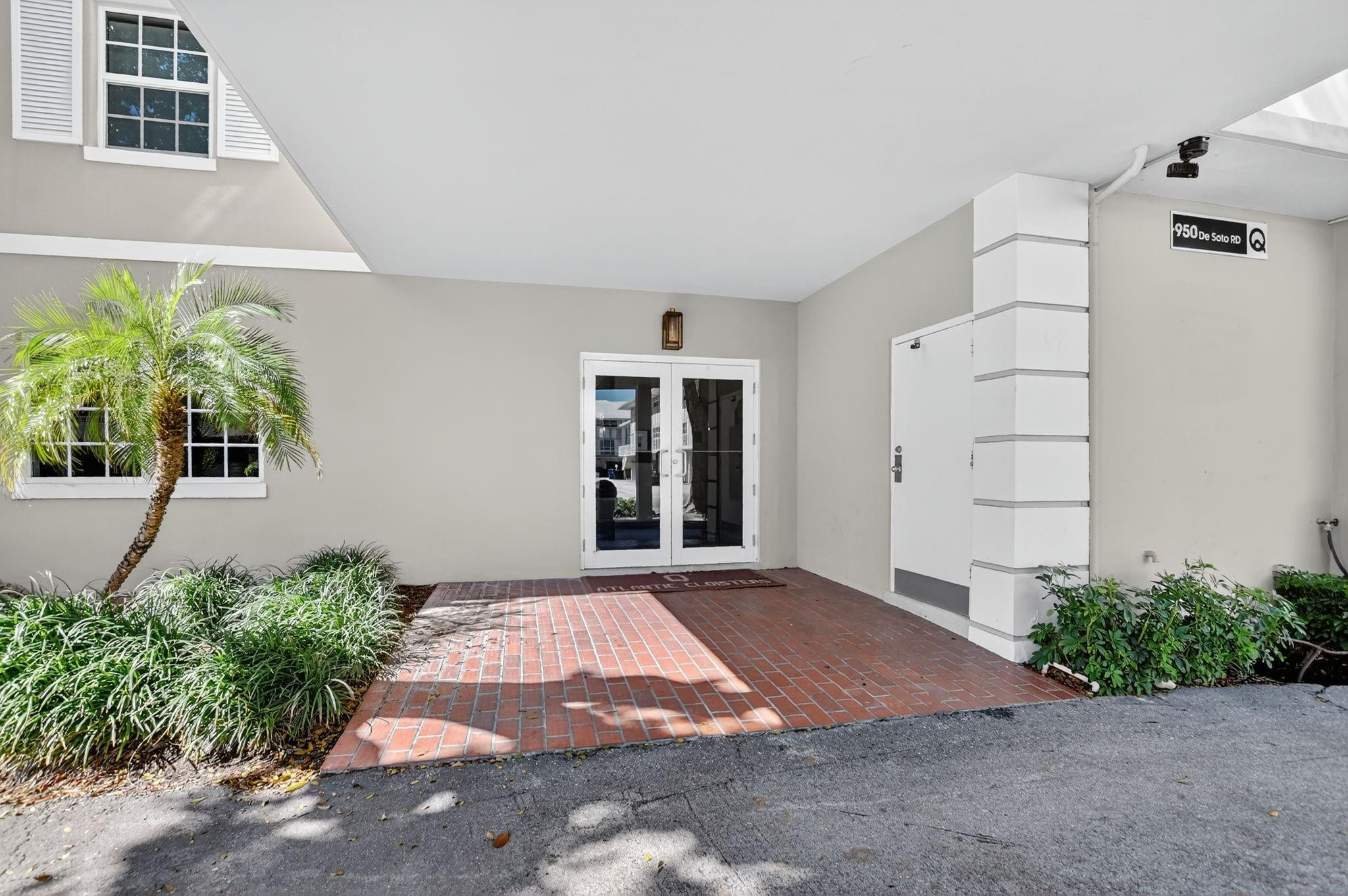 950 De Soto Road 5-A